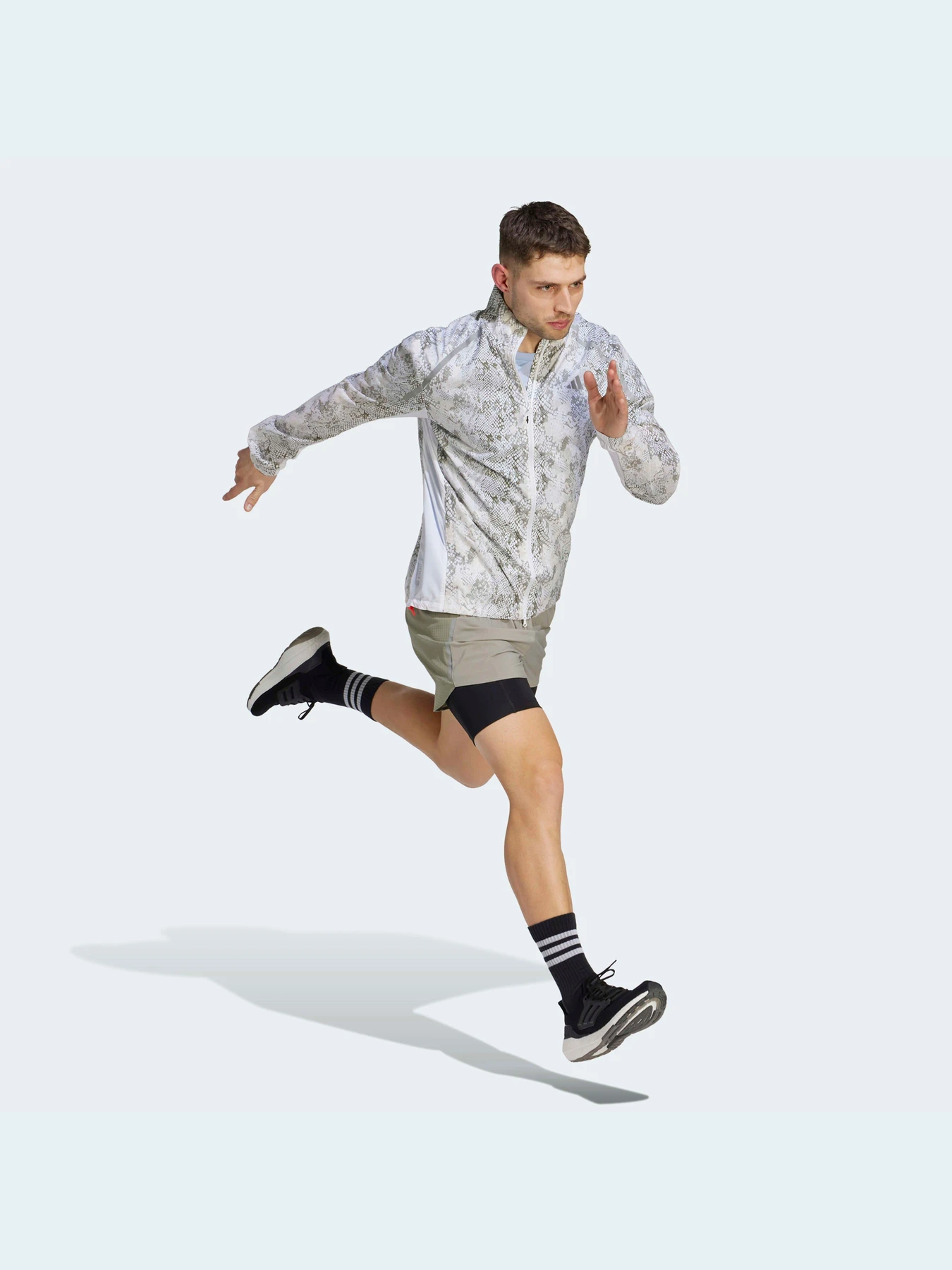 Шорты Adidas модель IB8933 Шорты Adidas модель IB8933 Фото