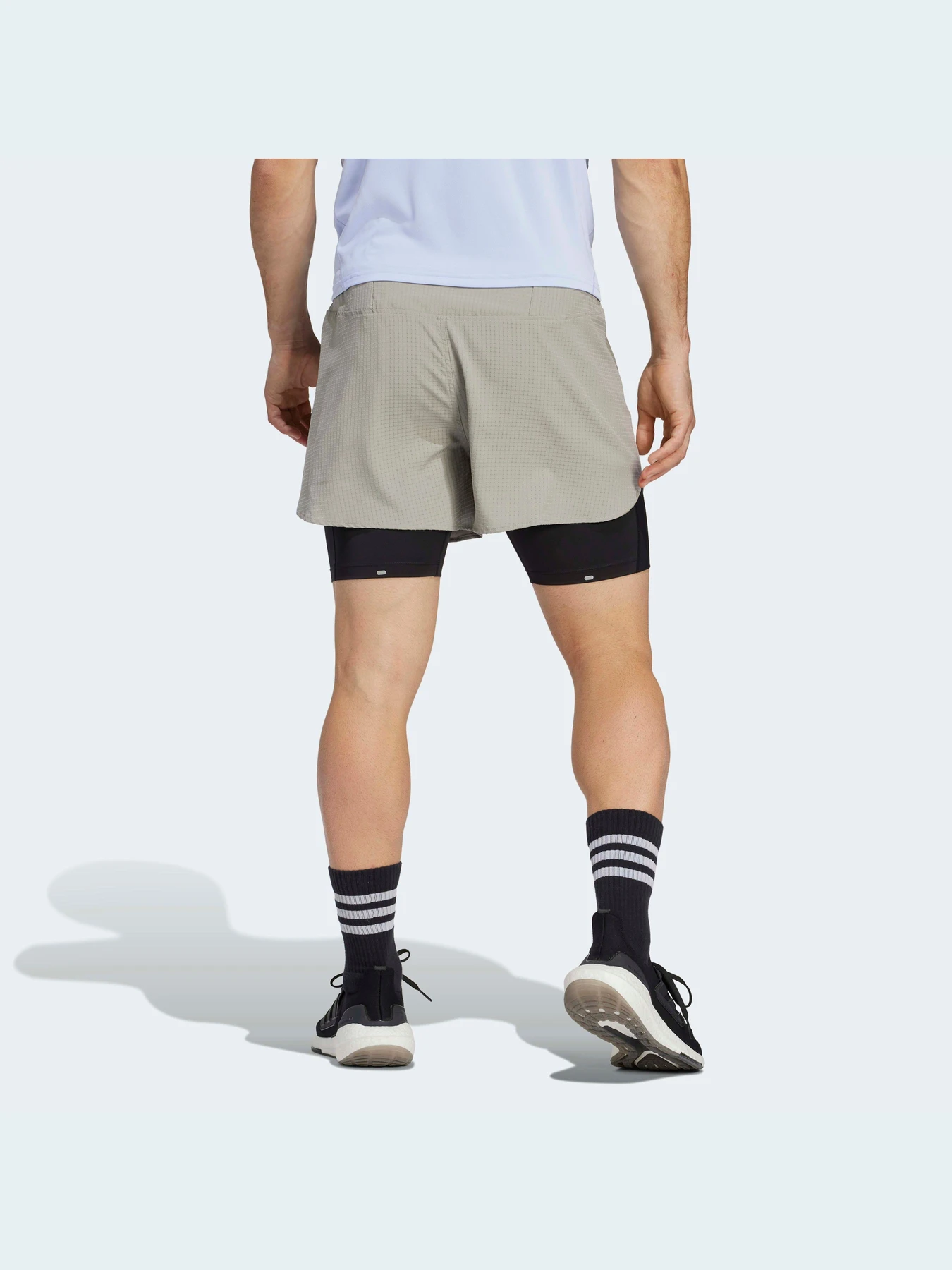 Шорты Adidas модель IB8933 Шорты Adidas модель IB8933 Фото