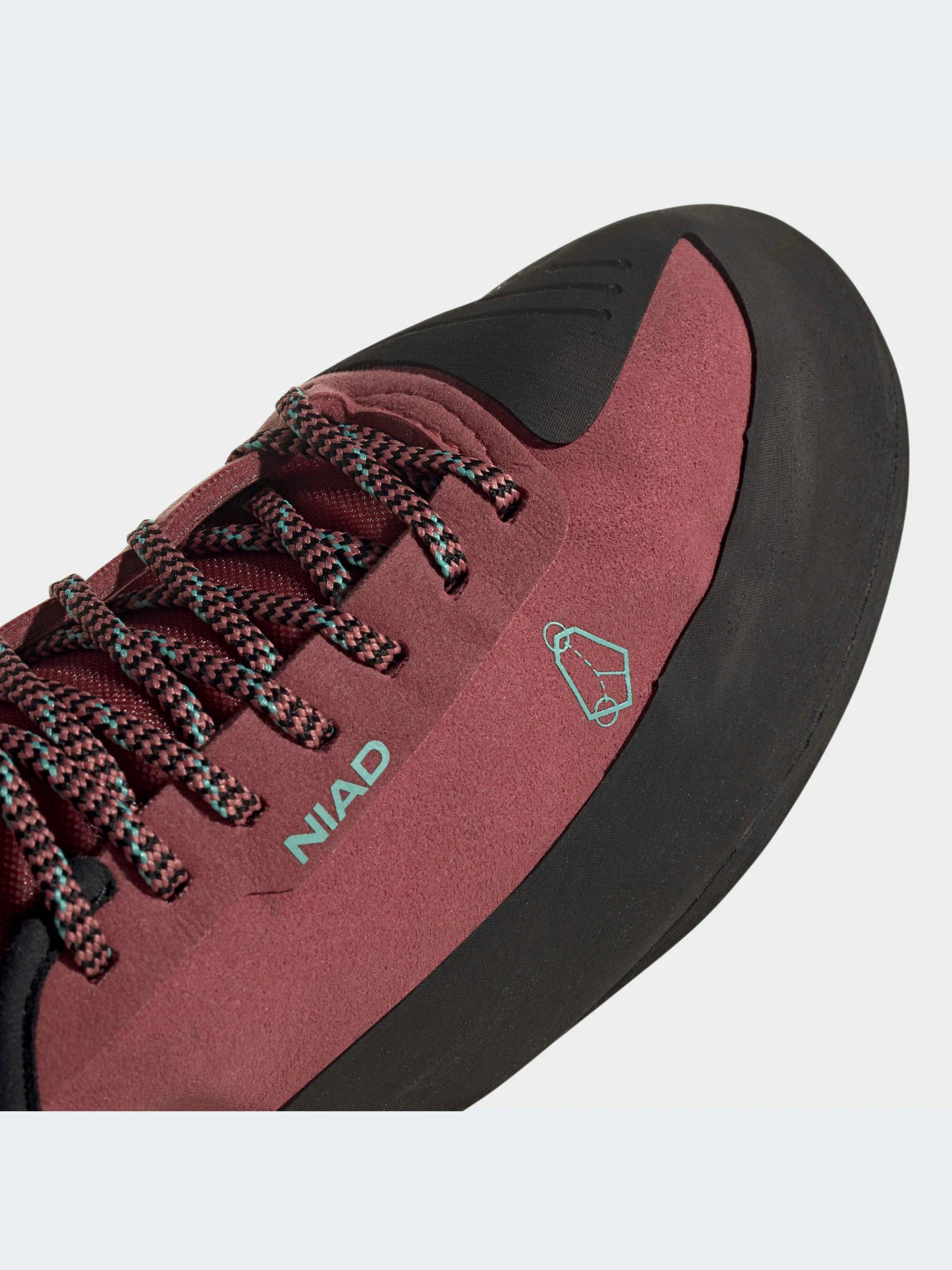 Кросівки Adidas модель FW2851 Фото