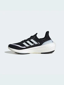 Кроссовки Adidas Ultraboost модель HQ6345 Фото