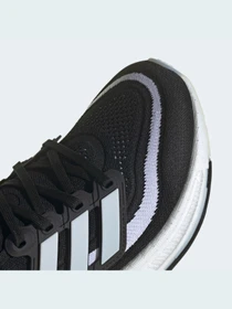 Кроссовки Adidas Ultraboost модель HQ6345 Фото