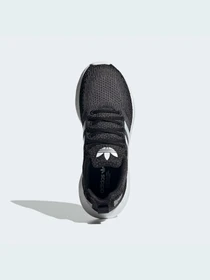 Кросівки Adidas Swift модель GV7971 Фото