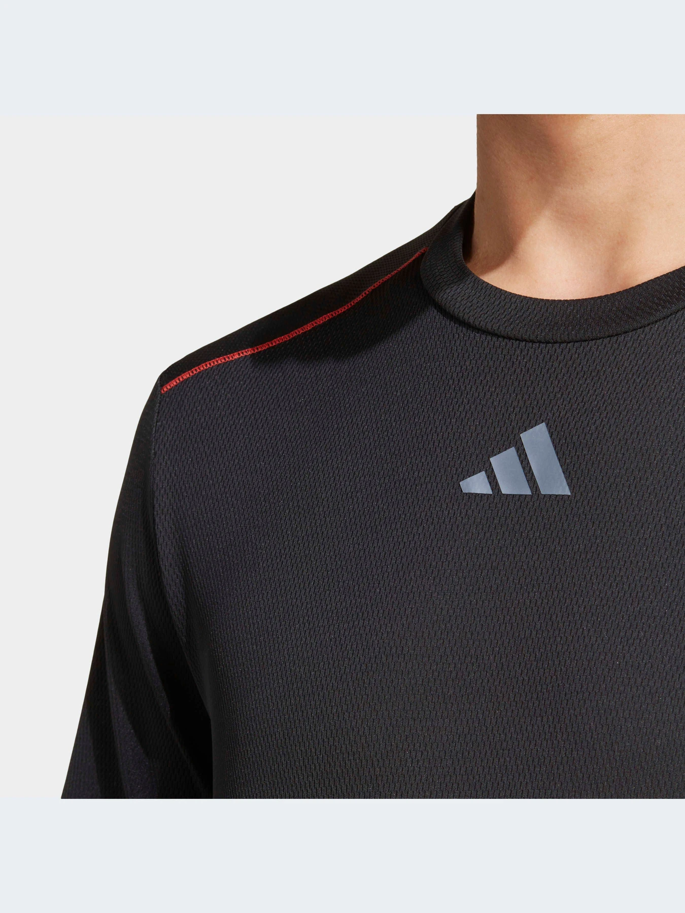 Футболки і поло Adidas модель IB7901 Футболки і поло Adidas модель IB7901 Фото