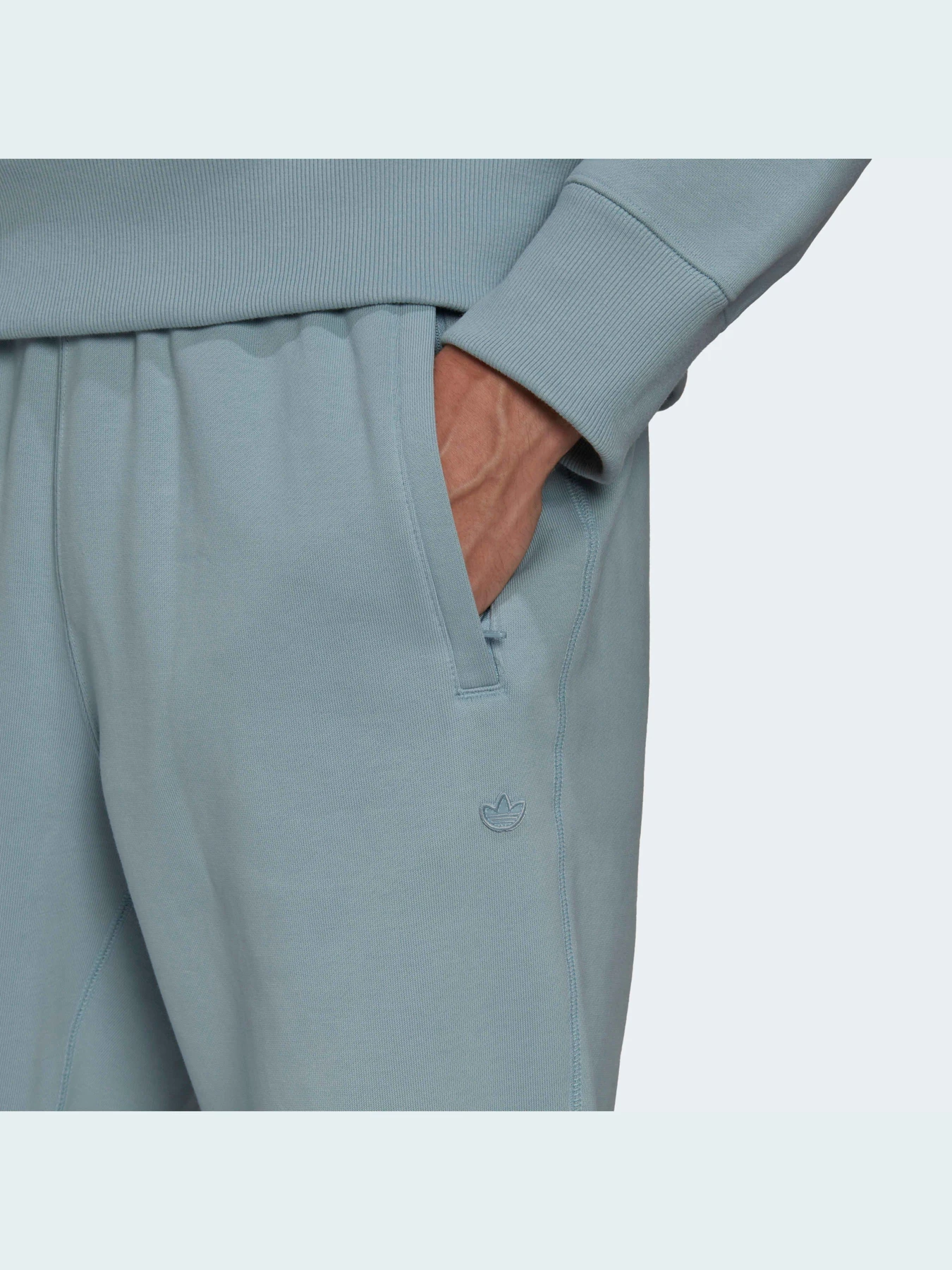 Брюки Adidas Adicolor модель HC4537 Брюки Adidas Adicolor модель HC4537 Фото