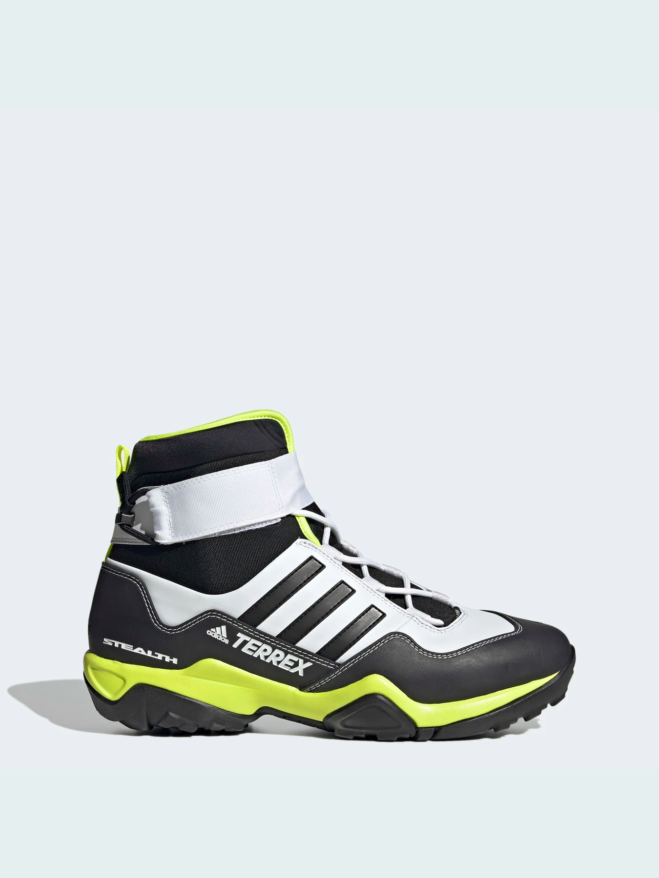 Ботинки и сапоги Adidas модель FX3955 Ботинки и сапоги Adidas модель FX3955 Фото