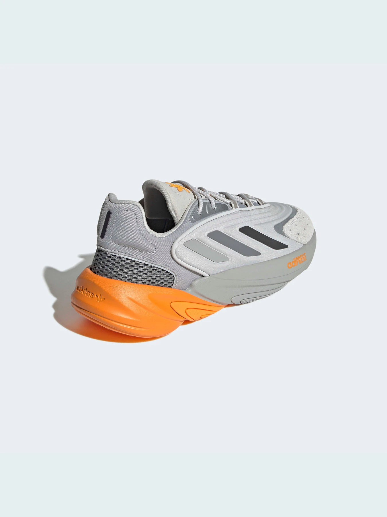 Кроссовки Adidas модель GY8554 Кроссовки Adidas модель GY8554 Фото