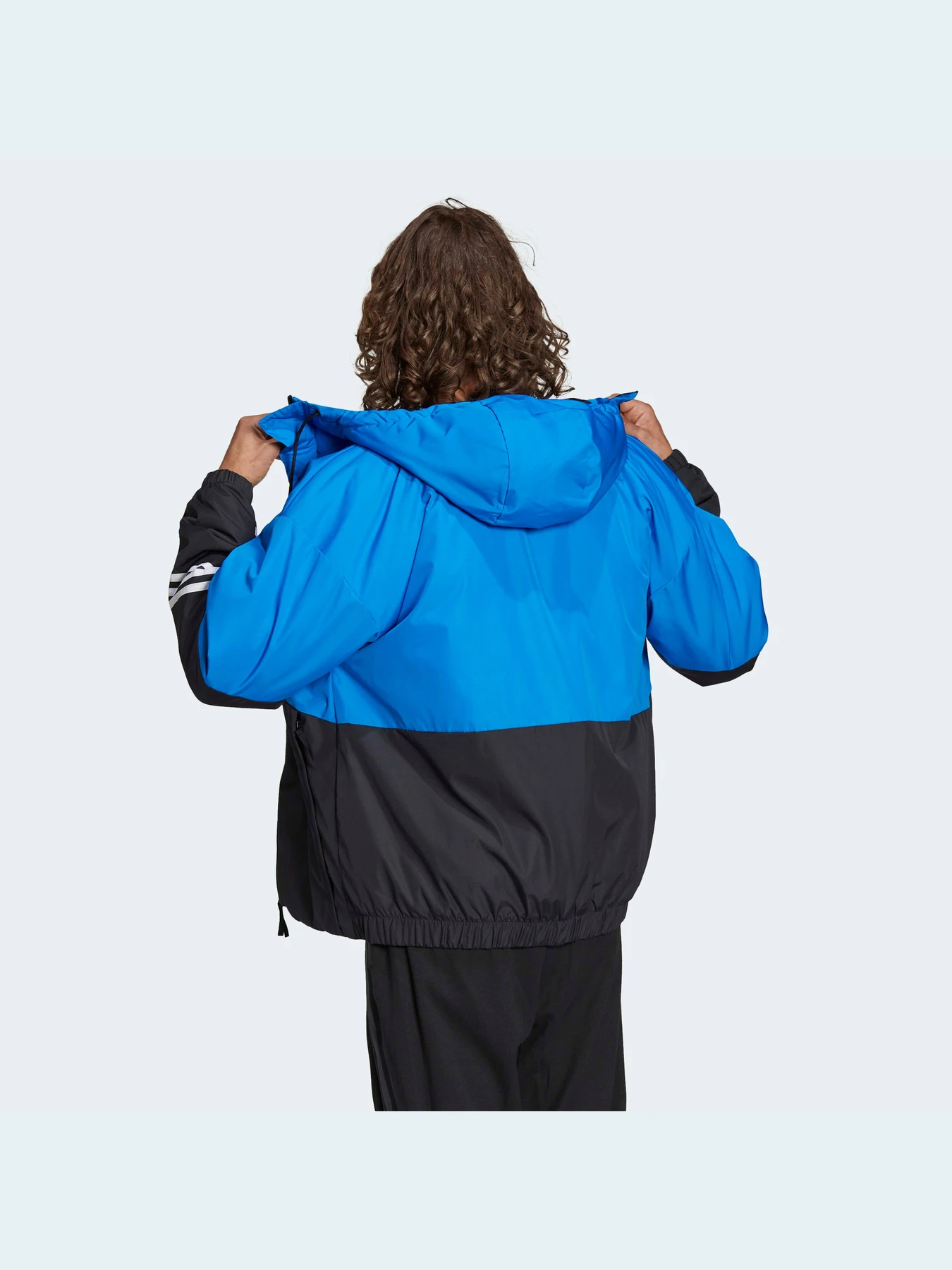 Куртки и дубленки Adidas модель H65745 Куртки и дубленки Adidas модель H65745 Фото