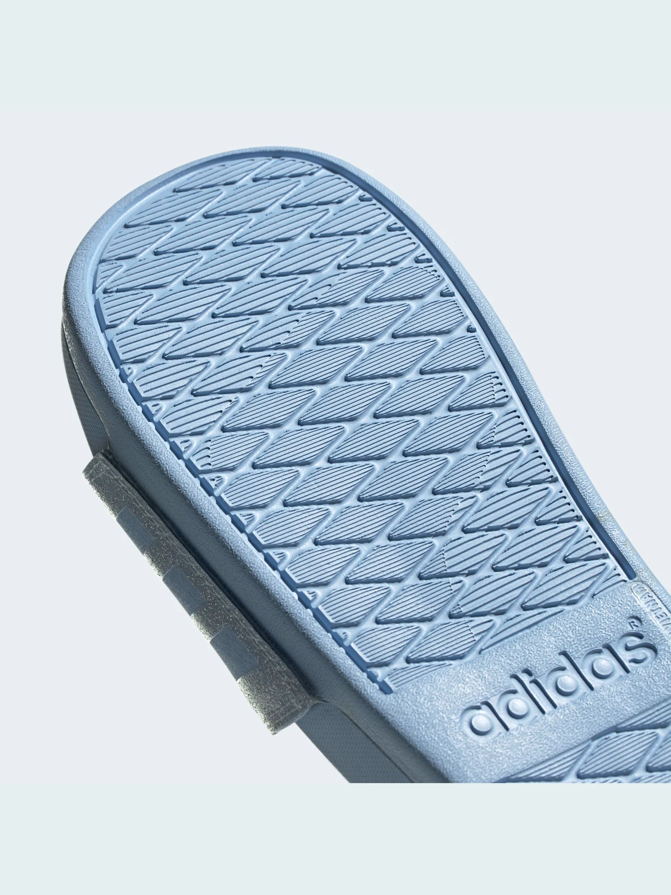 Шльопанці Adidas модель EE6817 Шльопанці Adidas модель EE6817 Фото