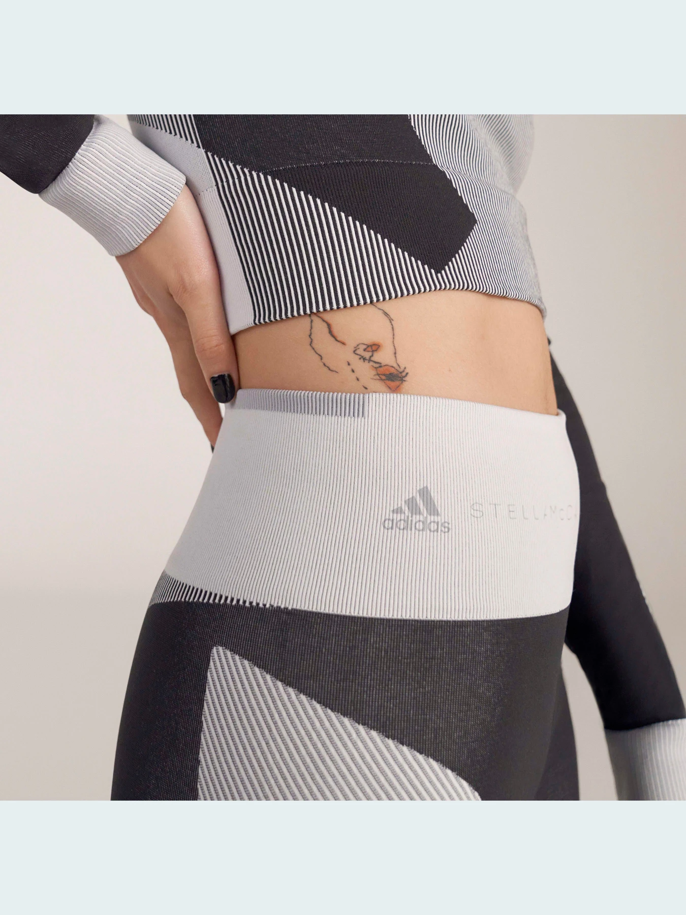 Шорти Adidas модель HM3877 Шорти Adidas модель HM3877 Фото