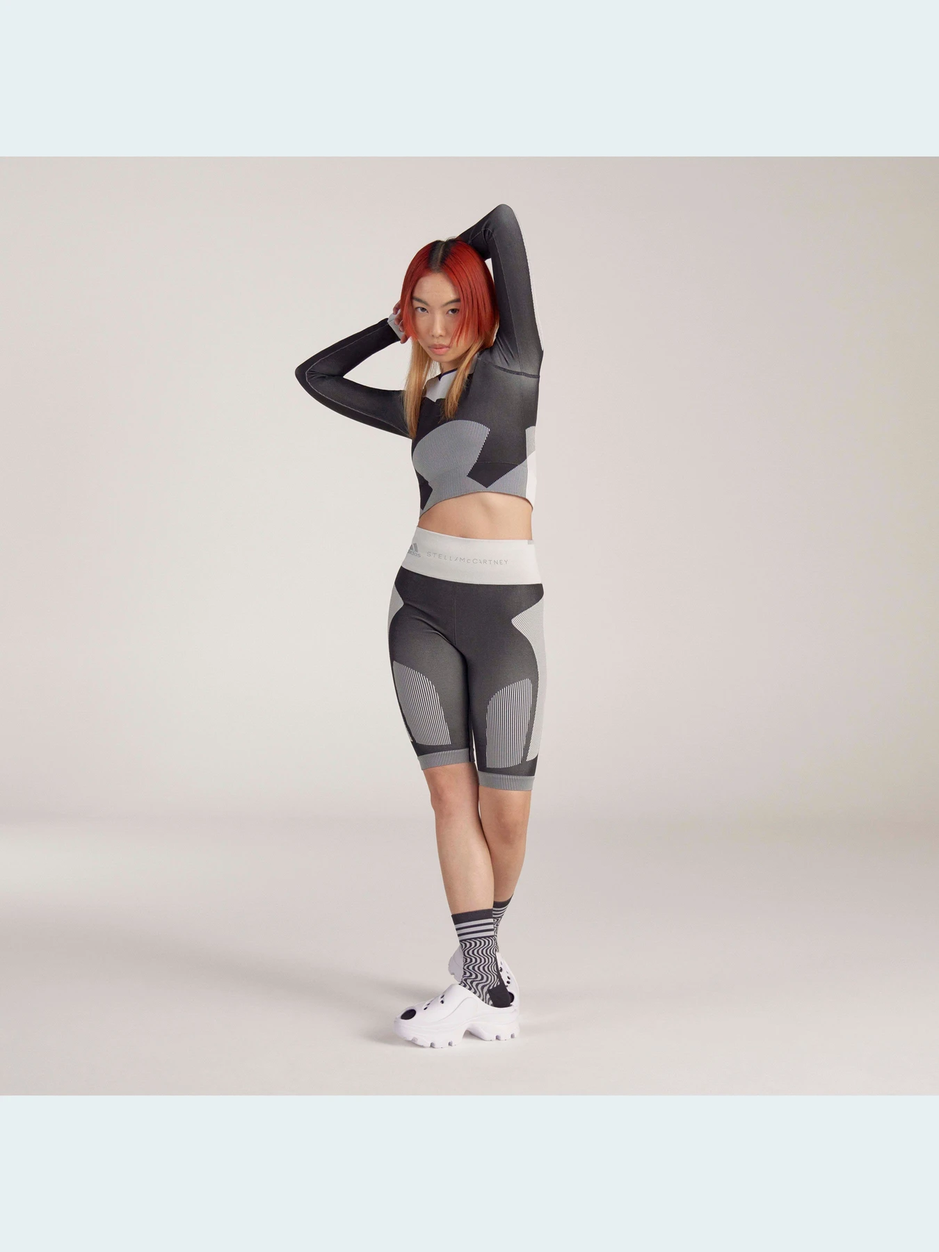 Шорти Adidas модель HM3877 Шорти Adidas модель HM3877 Фото