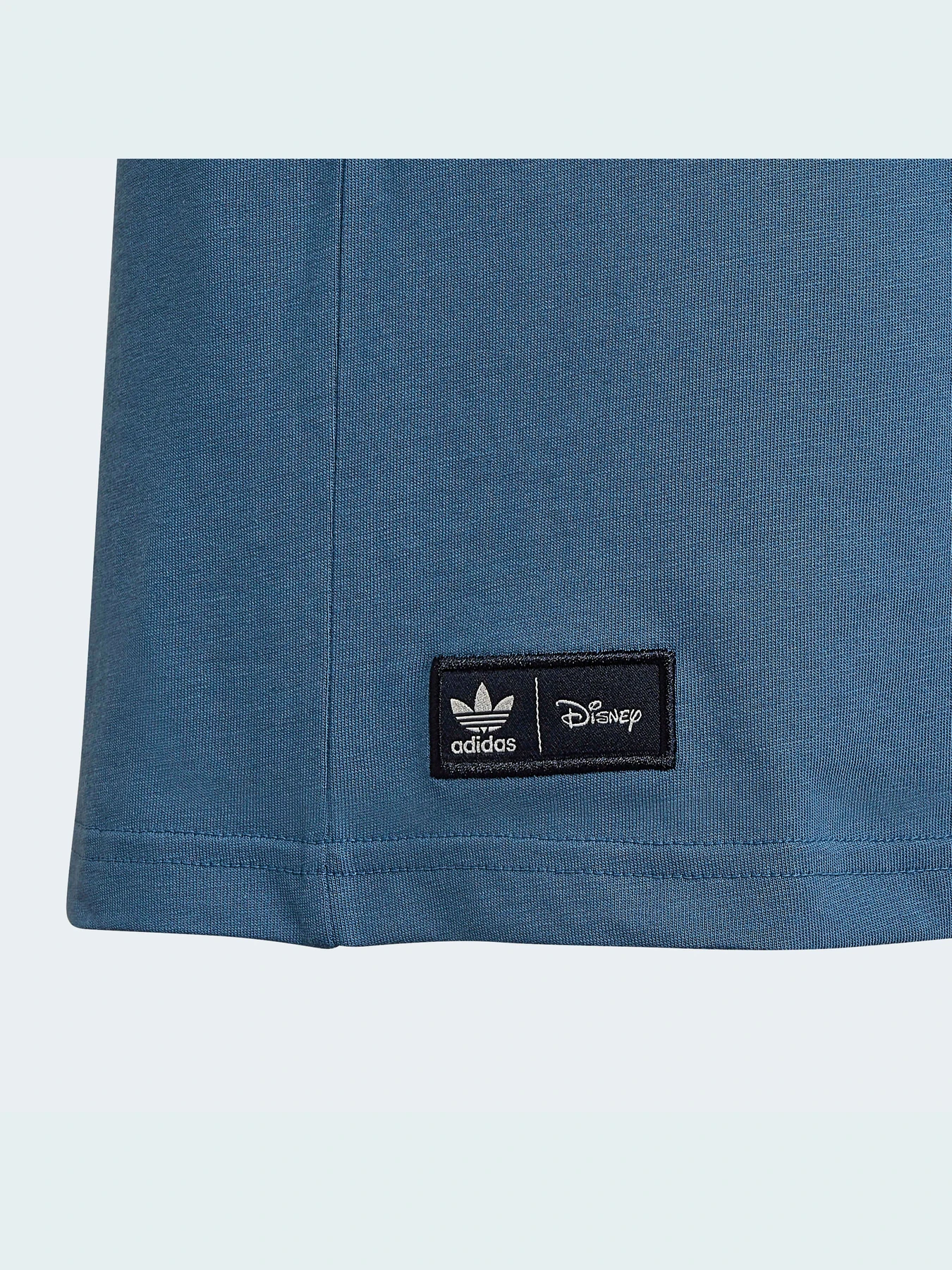 Футболки и поло Adidas x Disney модель HK9781 Футболки и поло Adidas x Disney модель HK9781 Фото