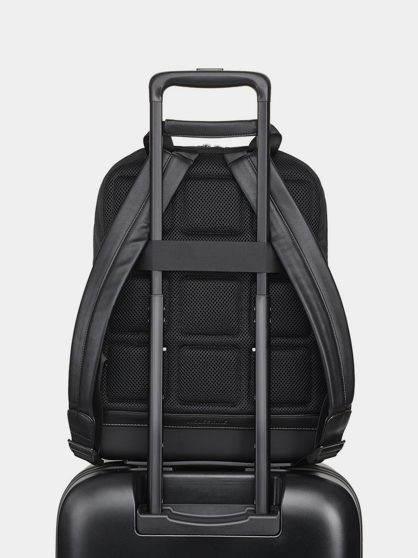 Рюкзаки Moleskine The Backpack модель ET92CCBKBK Рюкзаки Moleskine The Backpack модель ET92CCBKBK Фото