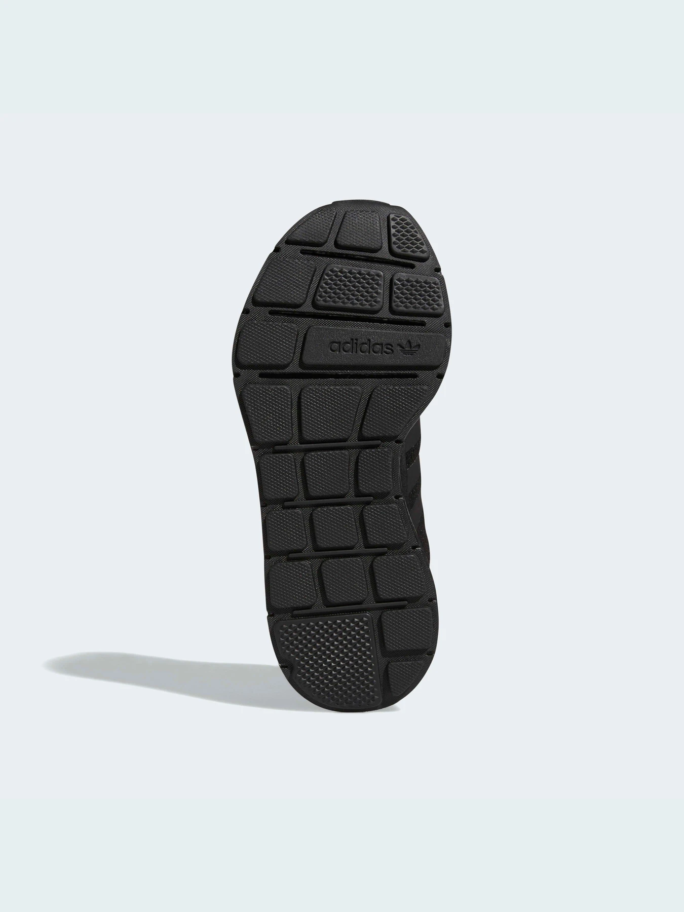 Кроссовки Adidas Swift модель FY2153 Кроссовки Adidas Swift модель FY2153 Фото