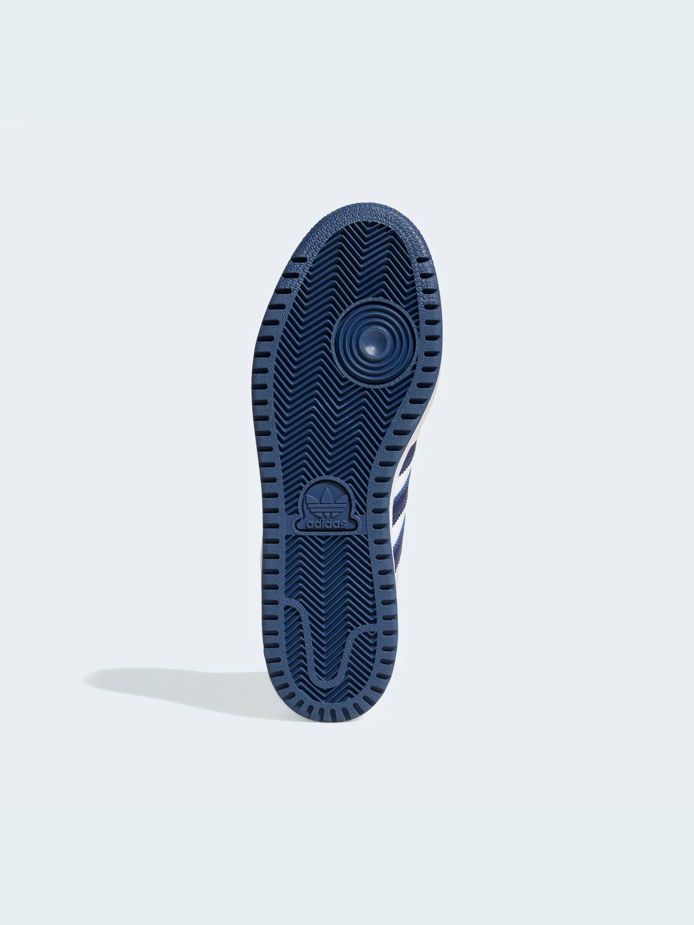 Кроссовки Adidas модель GX0740 Кроссовки Adidas модель GX0740 Фото