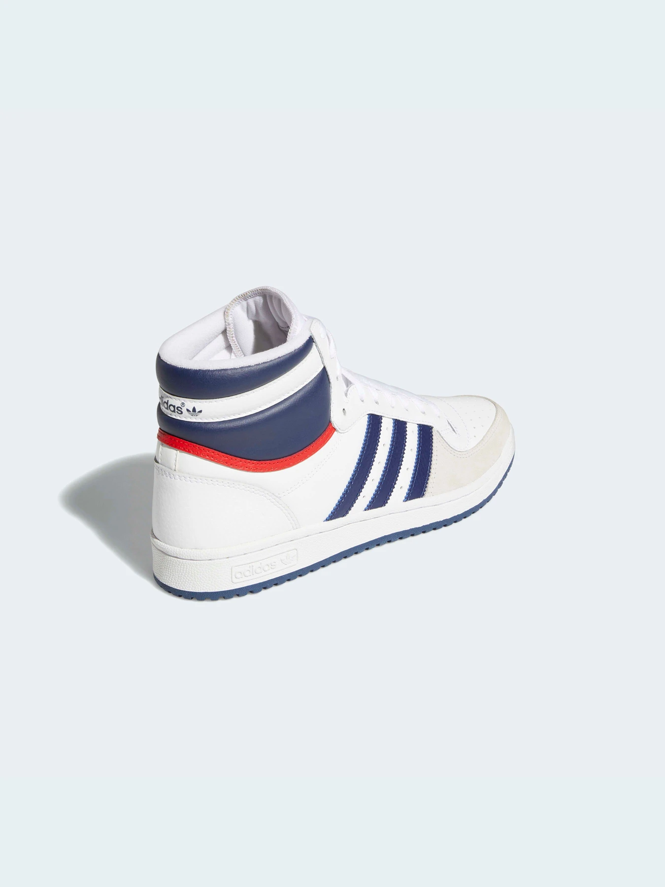 Кроссовки Adidas модель GX0740 Кроссовки Adidas модель GX0740 Фото
