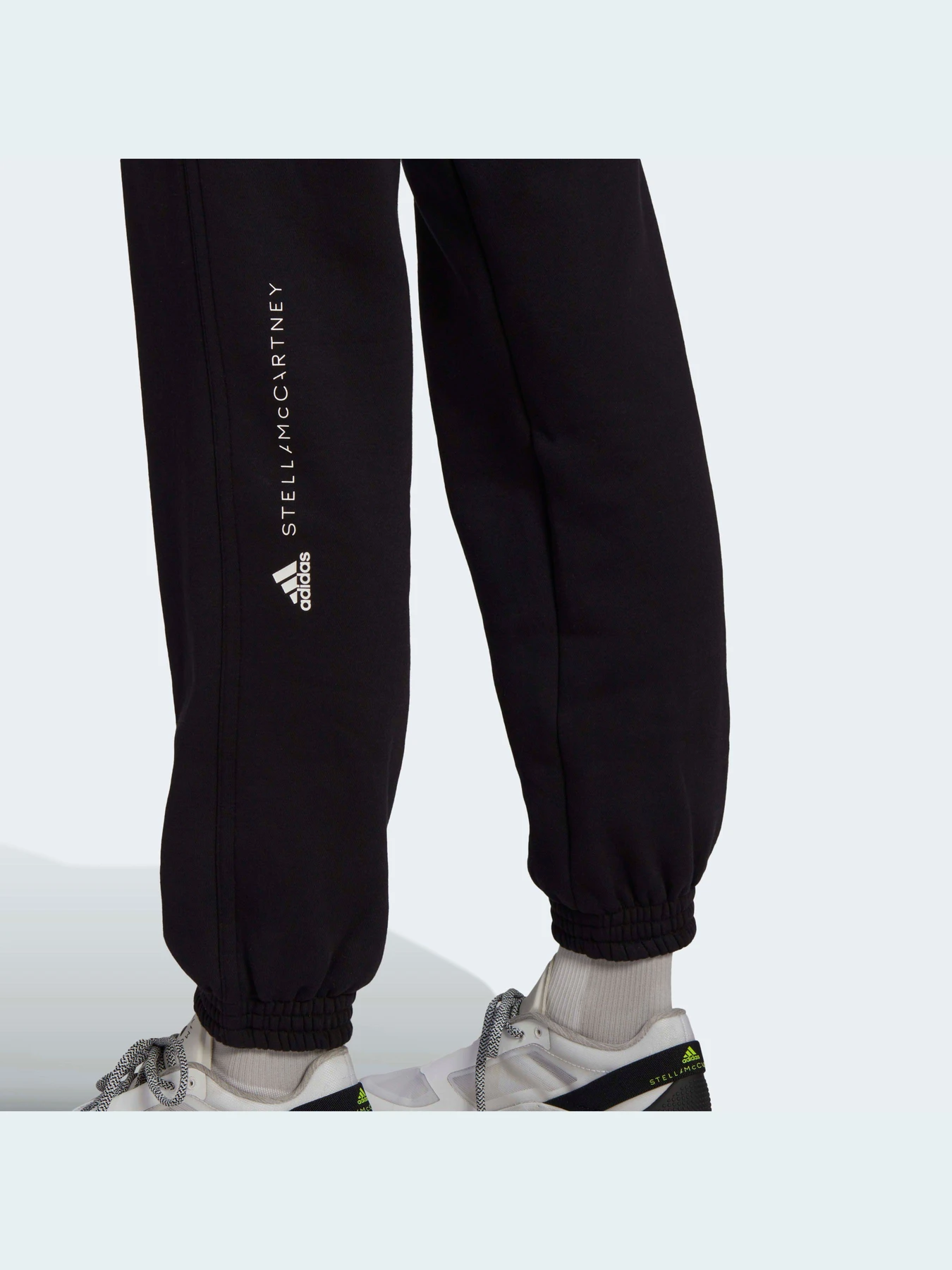 Штани Adidas модель HD9055 Штани Adidas модель HD9055 Фото