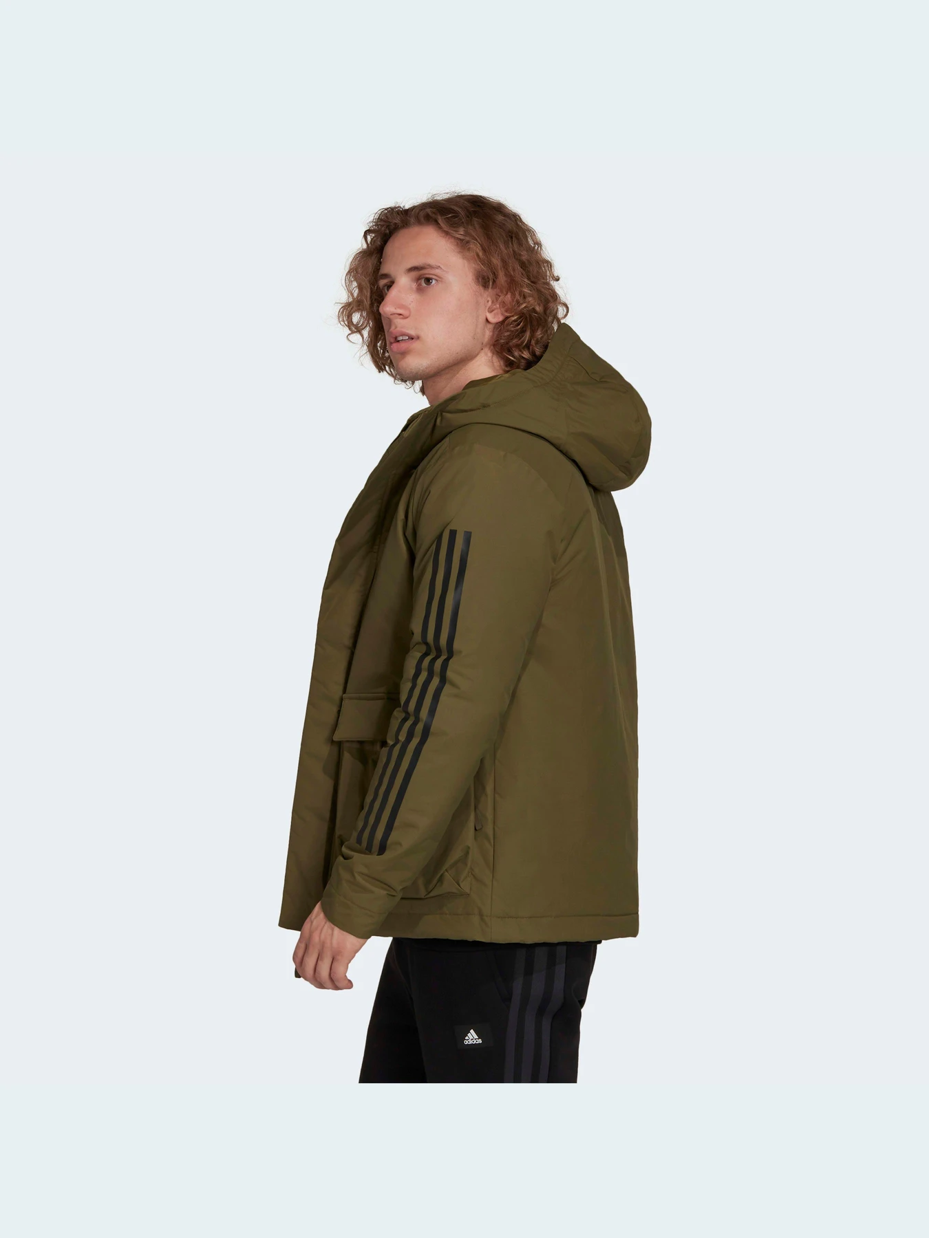 Куртки и дубленки Adidas модель GT1691 Куртки и дубленки Adidas модель GT1691 Фото