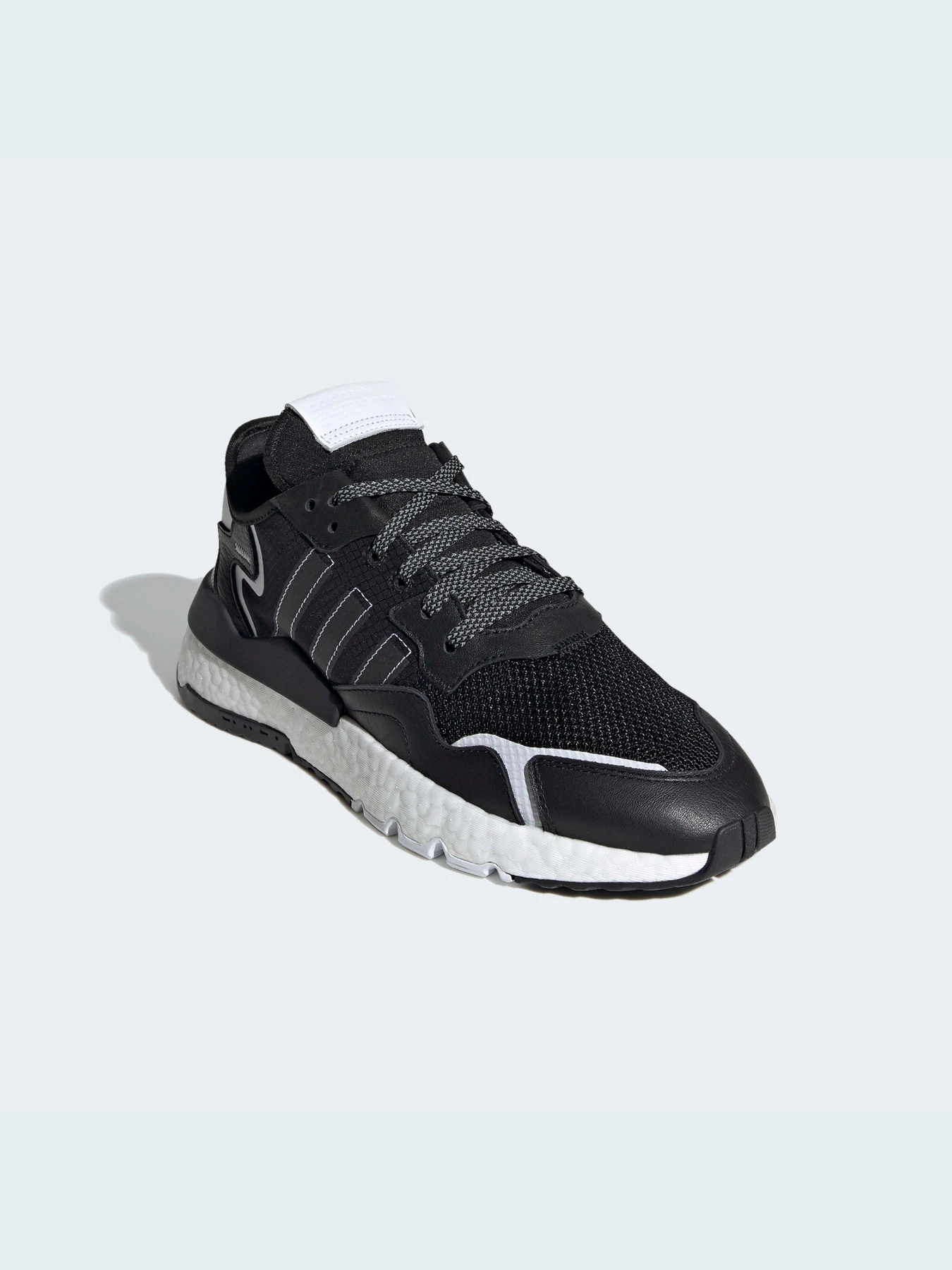 Кроссовки Adidas модель FW2055 Кроссовки Adidas модель FW2055 Фото