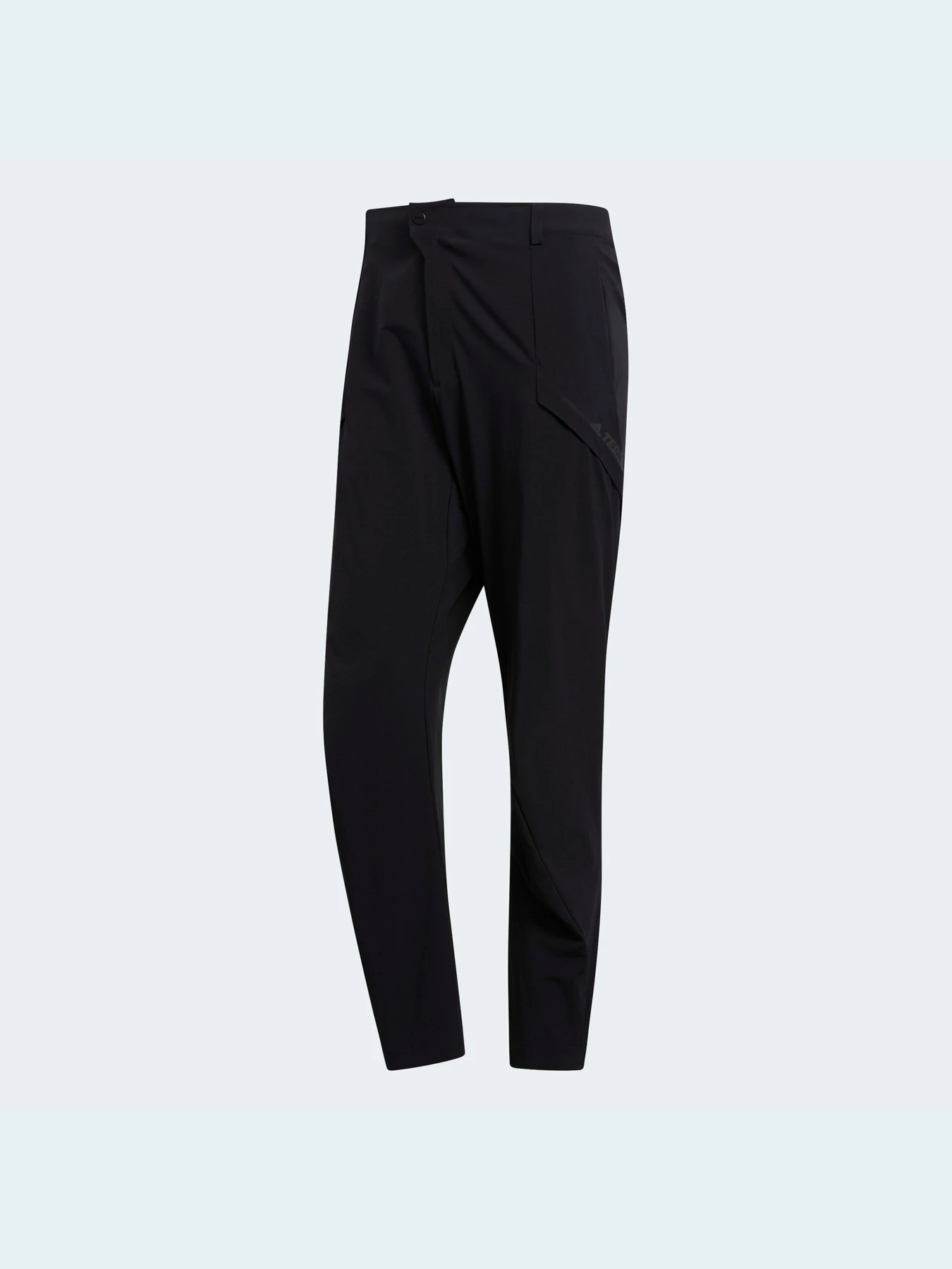 Брюки Adidas модель DZ2042 Брюки Adidas модель DZ2042 Фото