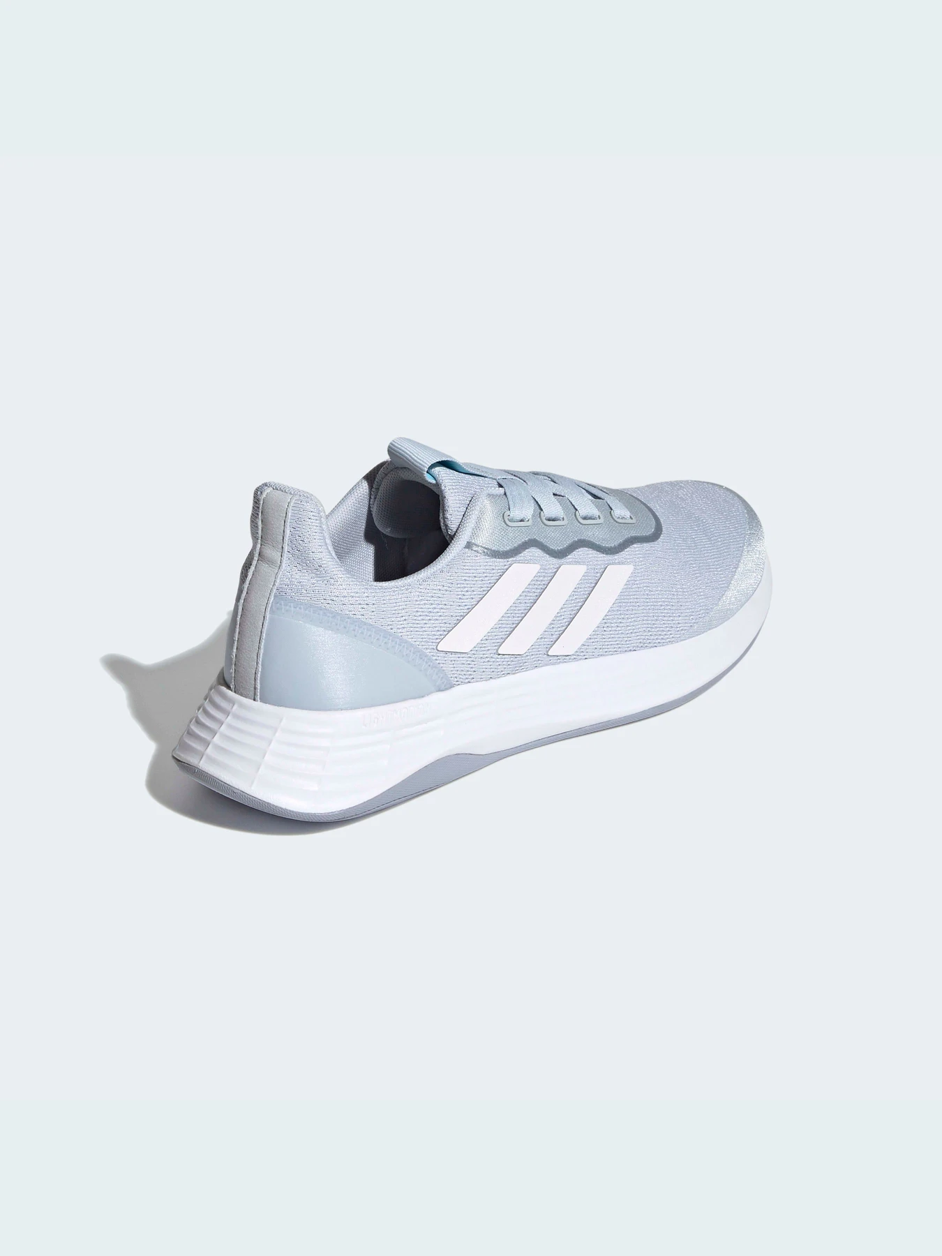 Кроссовки Adidas модель FY5673 Фото