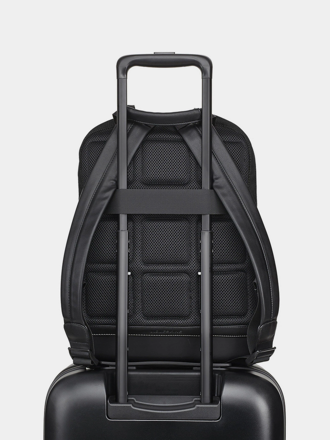 Рюкзаки Moleskine The Backpack модель ET98CCBKBK Рюкзаки Moleskine The Backpack модель ET98CCBKBK Фото