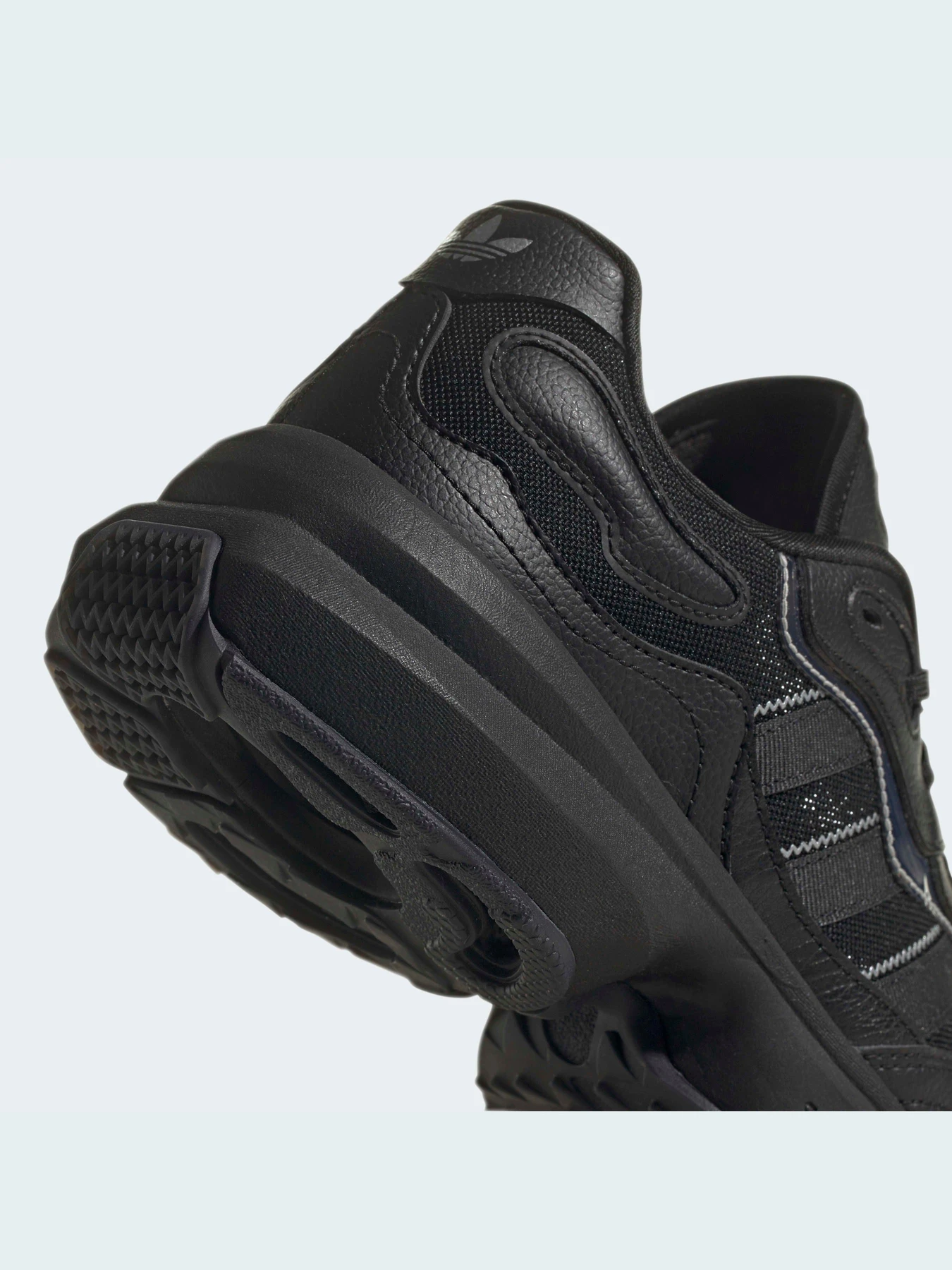 Кроссовки Adidas модель GX0417 Фото