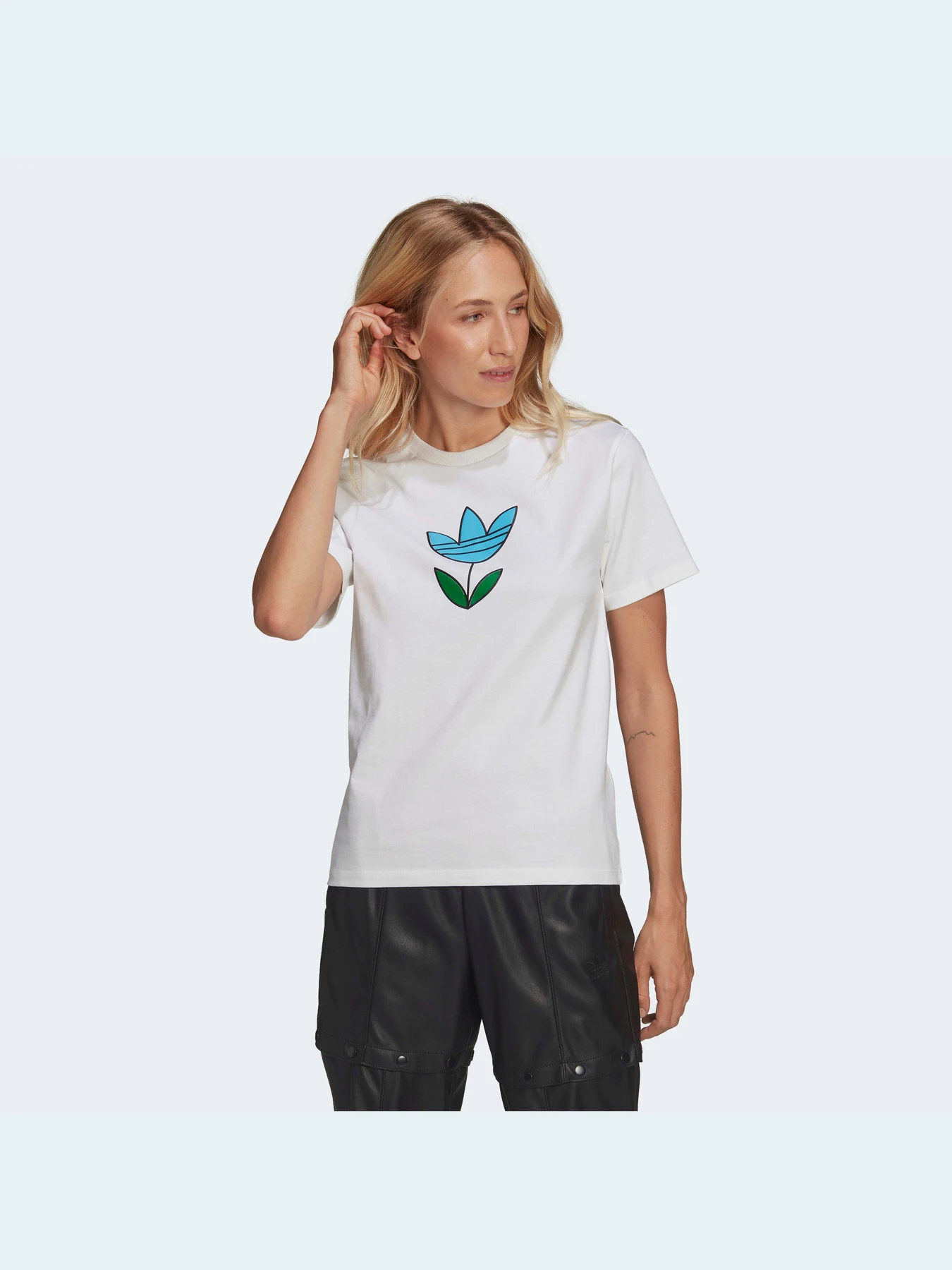 Футболки и поло Adidas модель HF2027 Футболки и поло Adidas модель HF2027 Фото