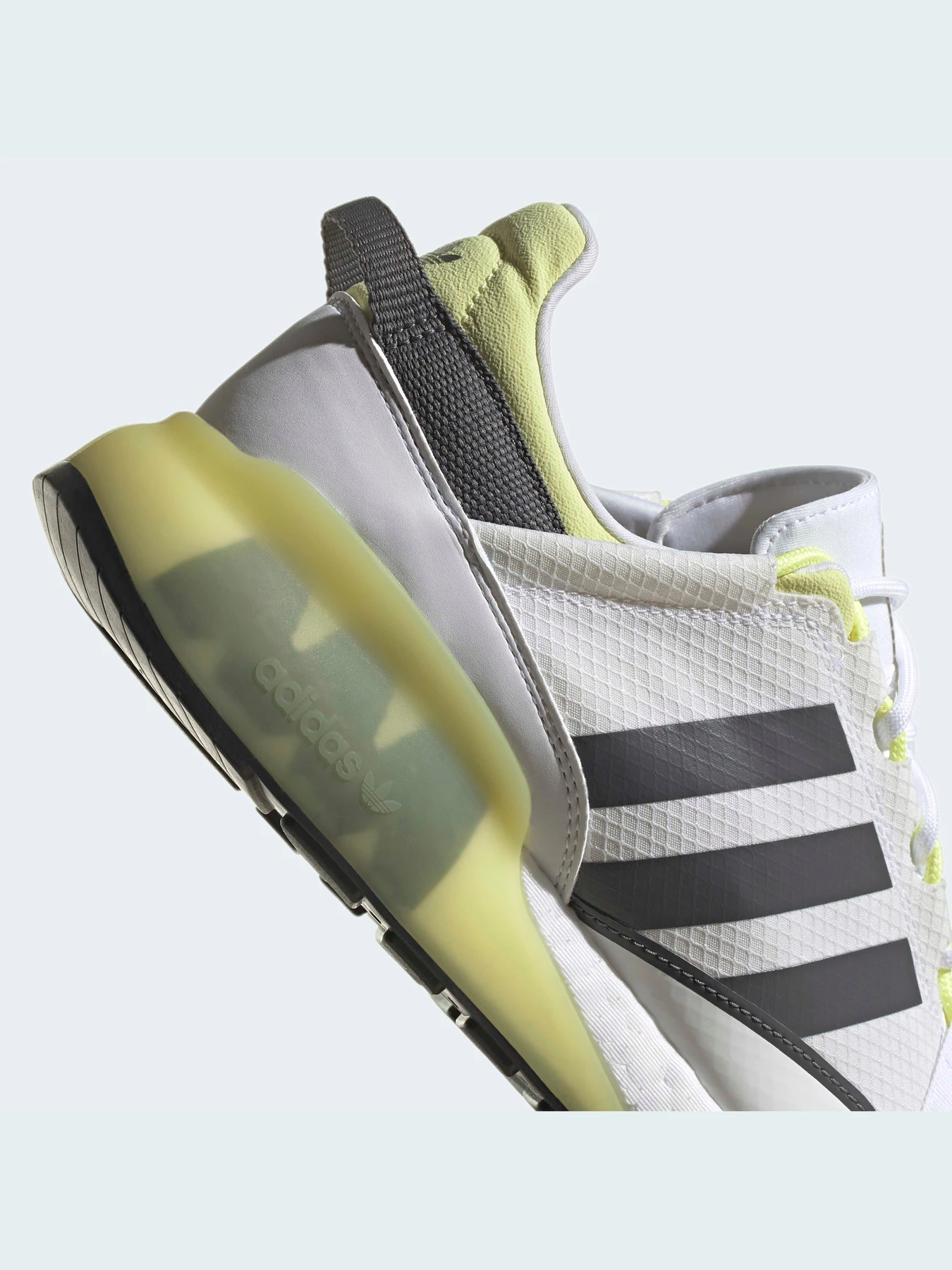 Кроссовки Adidas ZX модель GZ7729 Кроссовки Adidas ZX модель GZ7729 Фото