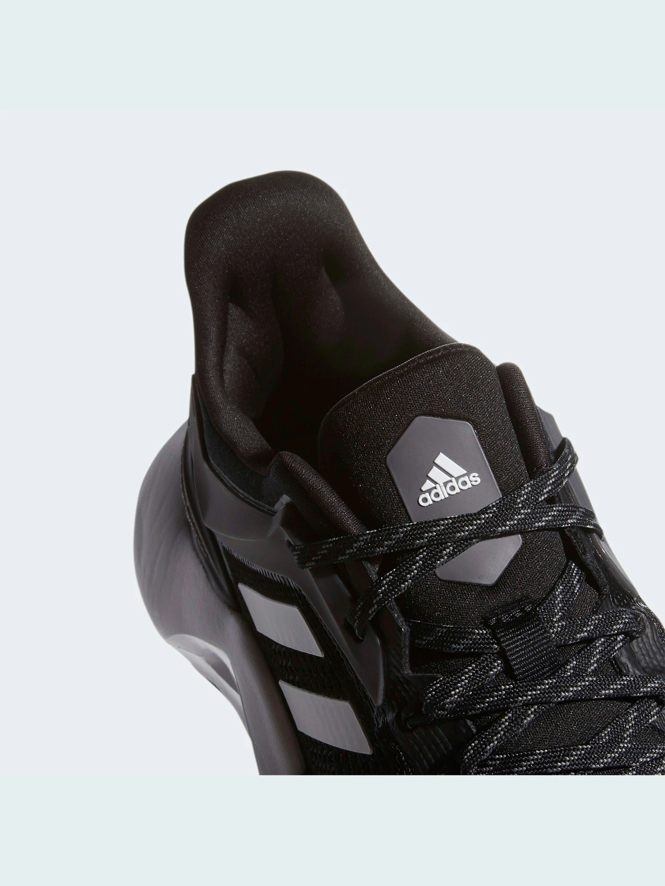 Кроссовки Adidas Alphatorsion модель GZ8738 Кроссовки Adidas Alphatorsion модель GZ8738 Фото