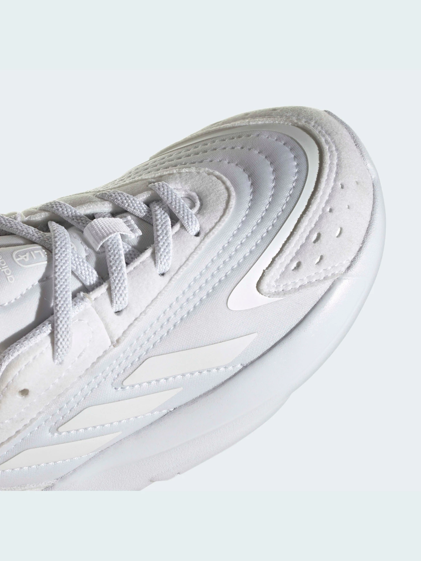 Кроссовки Adidas Ozweego модель H04743 Фото