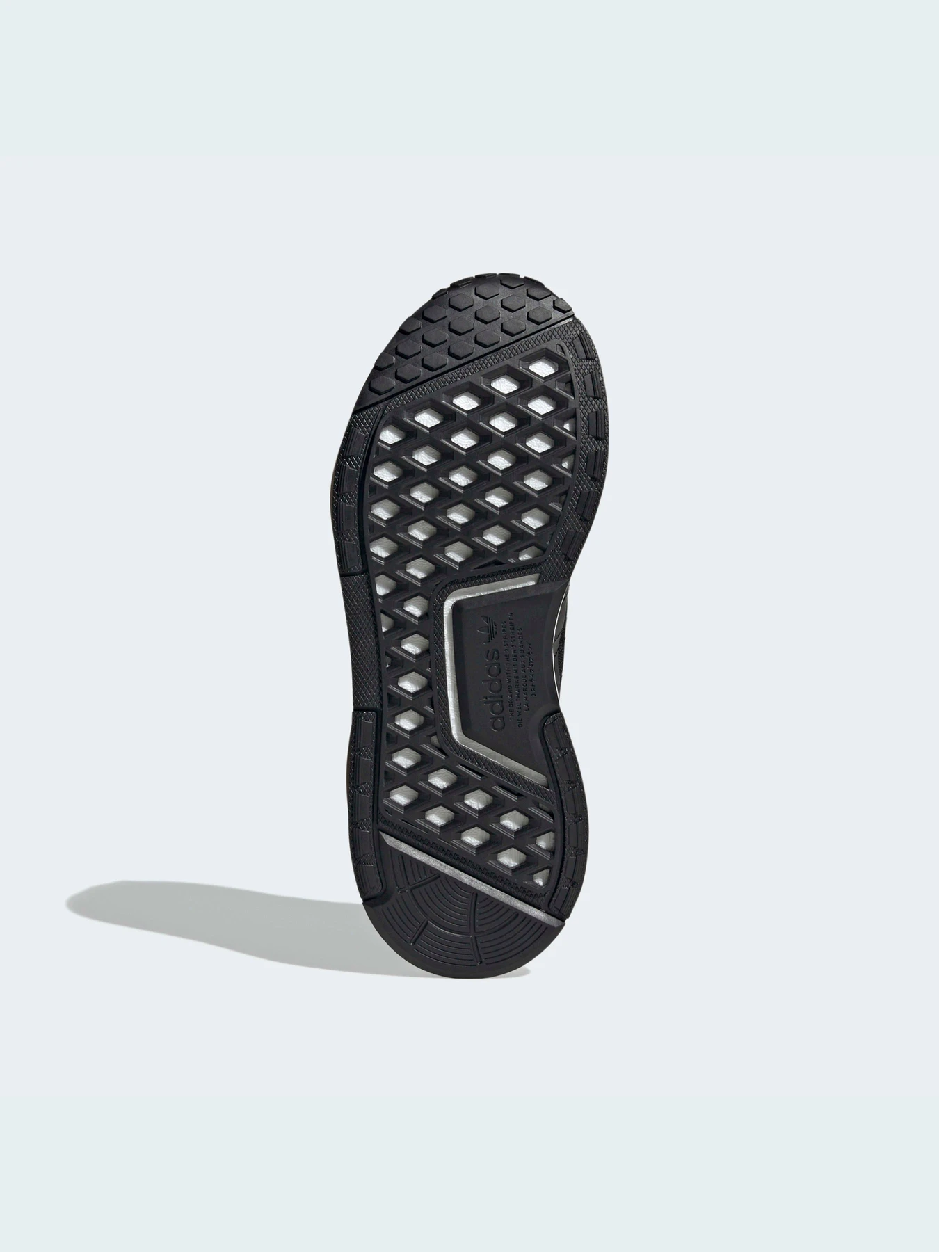 Кроссовки Adidas NMD модель GY4287 Кроссовки Adidas NMD модель GY4287 Фото