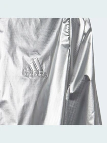 Куртки та дублянки Adidas модель HD4402 Фото