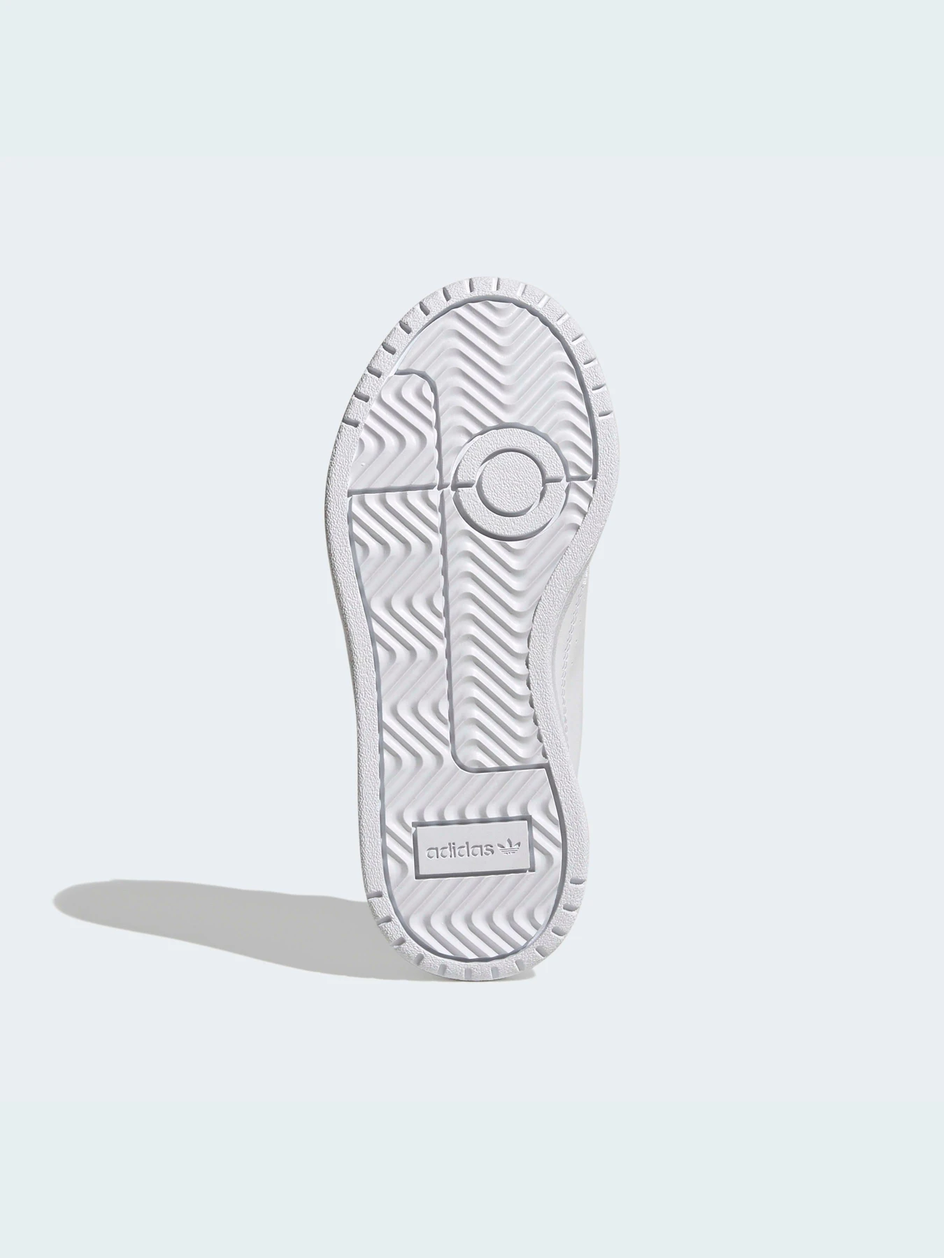 Кроссовки Adidas модель GZ1879 Кроссовки Adidas модель GZ1879 Фото