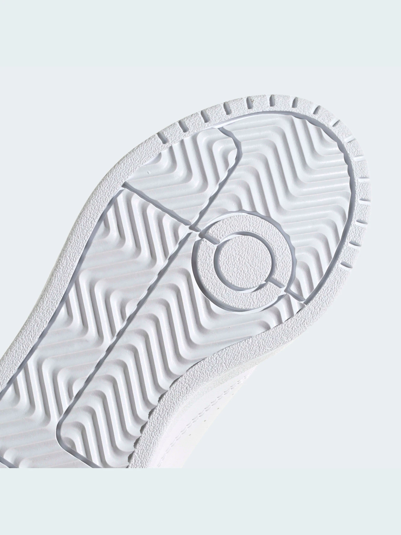 Кроссовки Adidas модель GZ1879 Кроссовки Adidas модель GZ1879 Фото