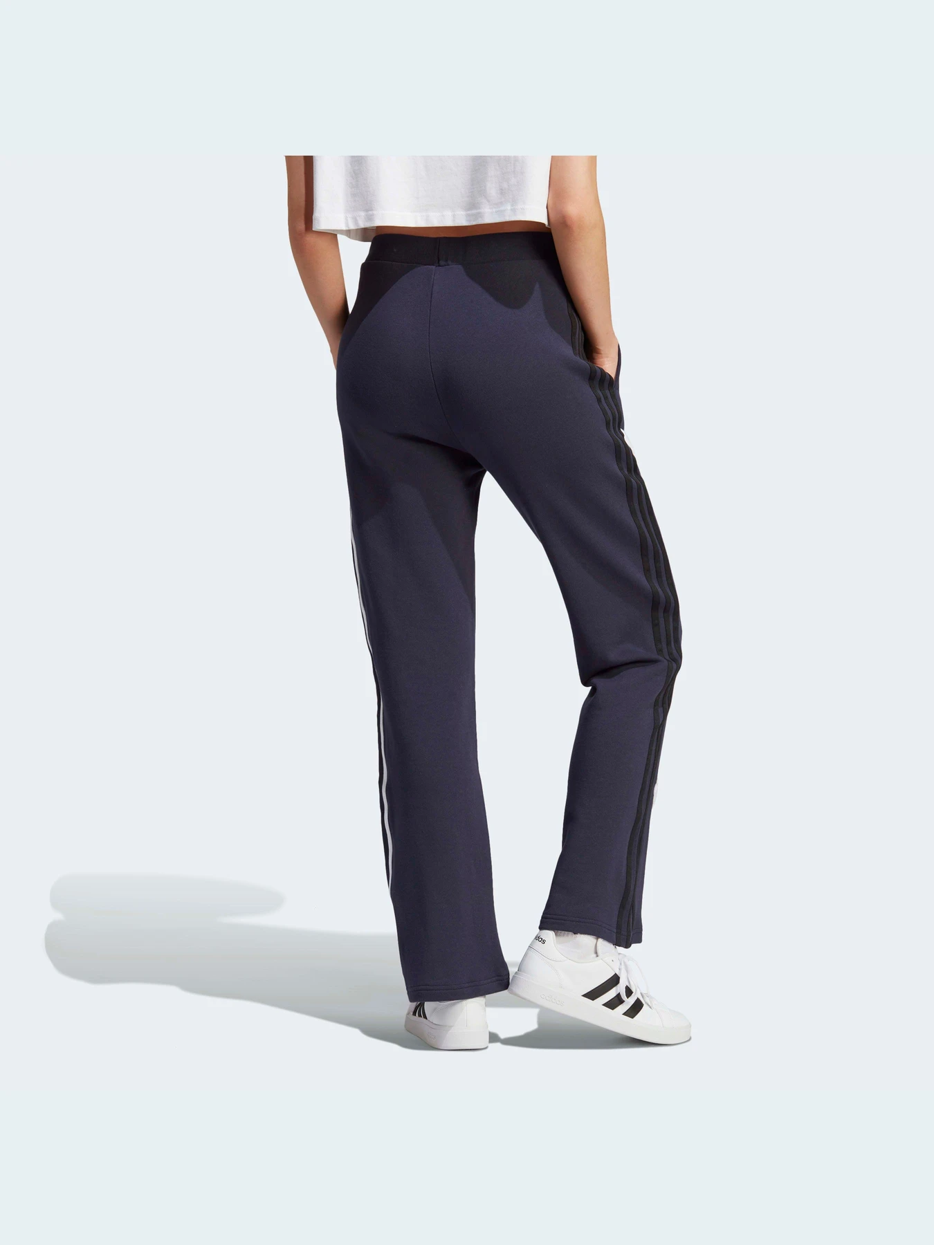 Брюки Adidas 3 Stripes модель IC0019 Брюки Adidas 3 Stripes модель IC0019 Фото