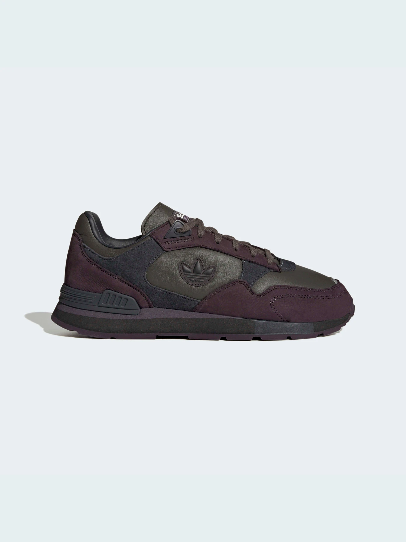Кроссовки Adidas модель GY2344 Кроссовки Adidas модель GY2344 Фото