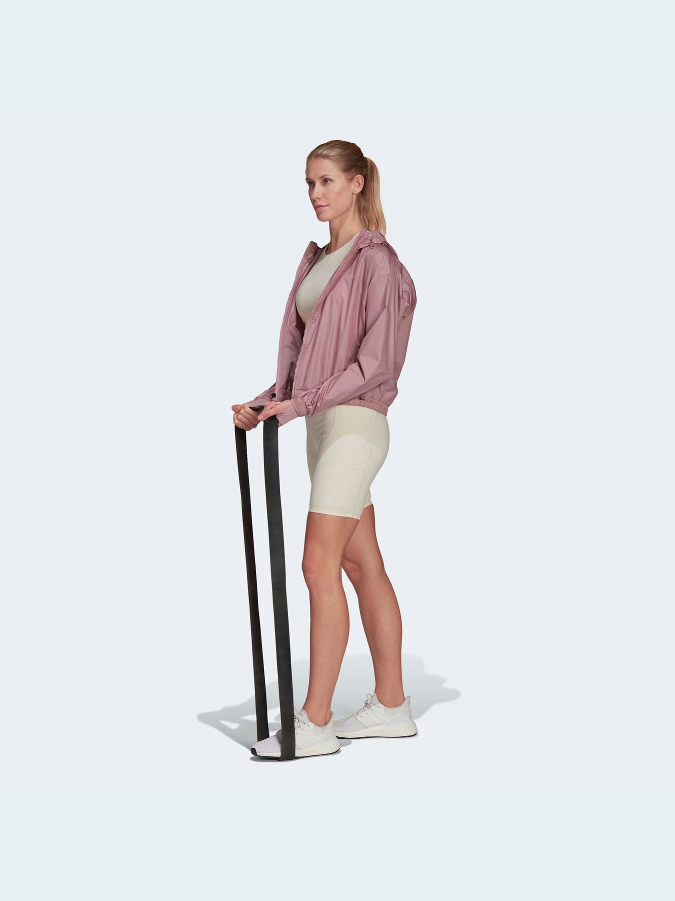 Куртки и дубленки Adidas модель HD9548 Куртки и дубленки Adidas модель HD9548 Фото