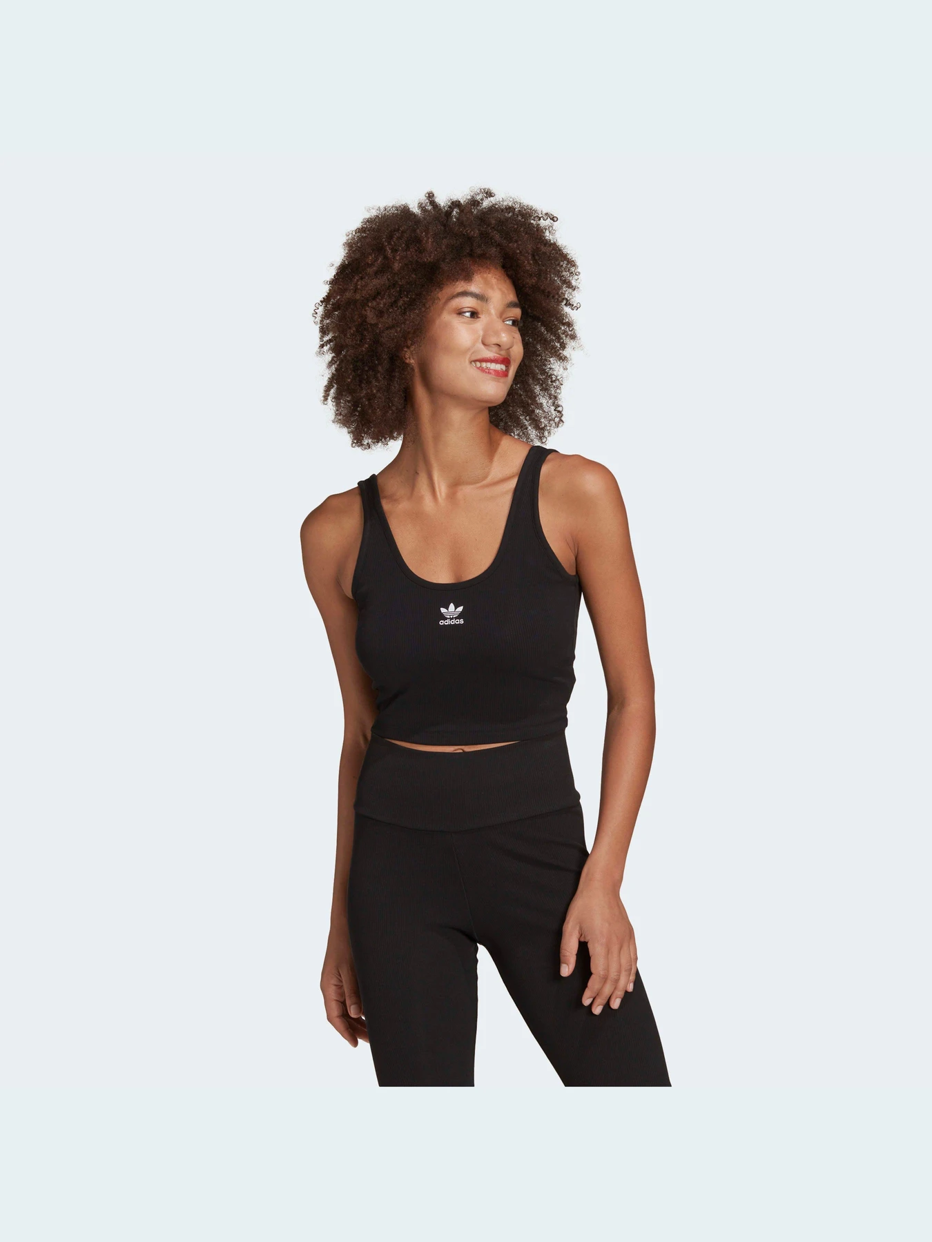 Футболки и поло Adidas Adicolor модель HF3399 Футболки и поло Adidas Adicolor модель HF3399 Фото