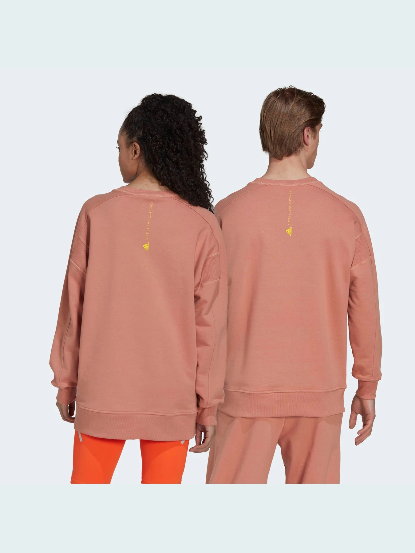 Худи и свитшоты Adidas модель IB5887 Худи и свитшоты Adidas модель IB5887 Фото