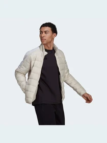 Куртки и дубленки Adidas модель HK4647 Фото