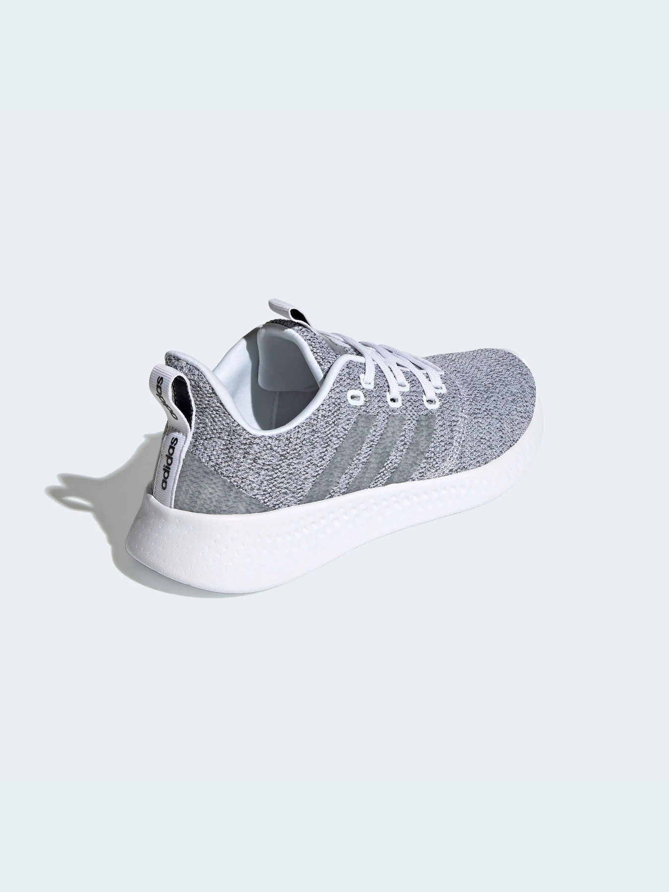 Кроссовки Adidas модель FY8223 Фото
