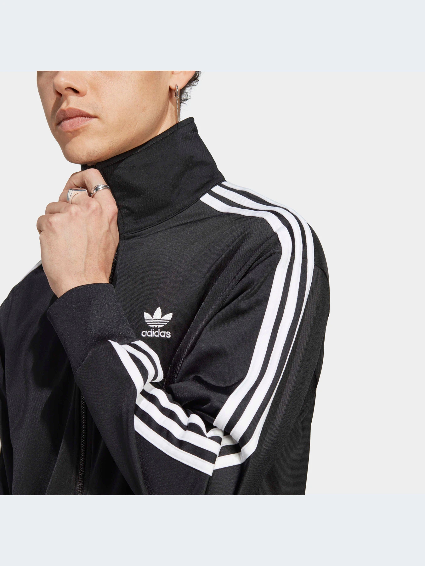 Худі та світшоти Adidas Adicolor модель GN3521 Фото