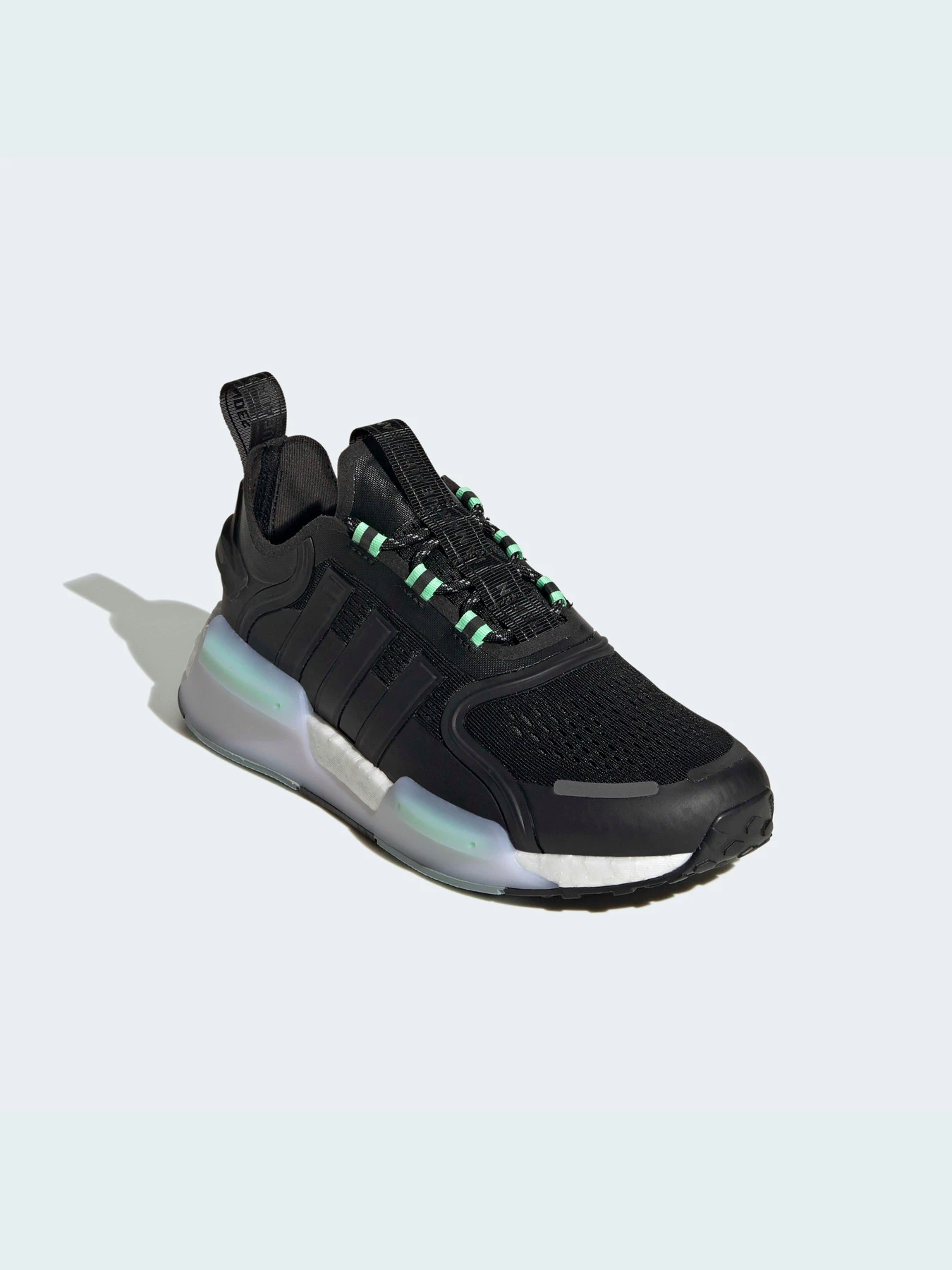 Кроссовки Adidas NMD модель GY4264 Кроссовки Adidas NMD модель GY4264 Фото