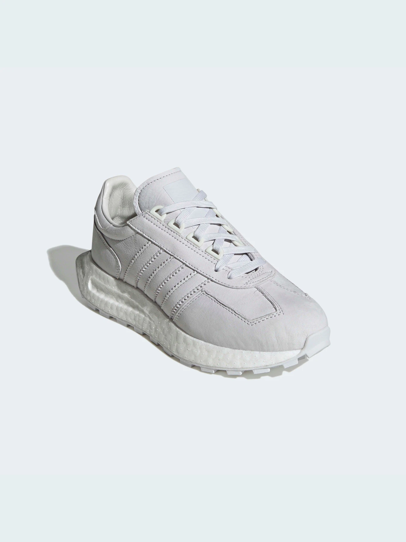 Кроссовки Adidas Retropy модель GW9421 Кроссовки Adidas Retropy модель GW9421 Фото