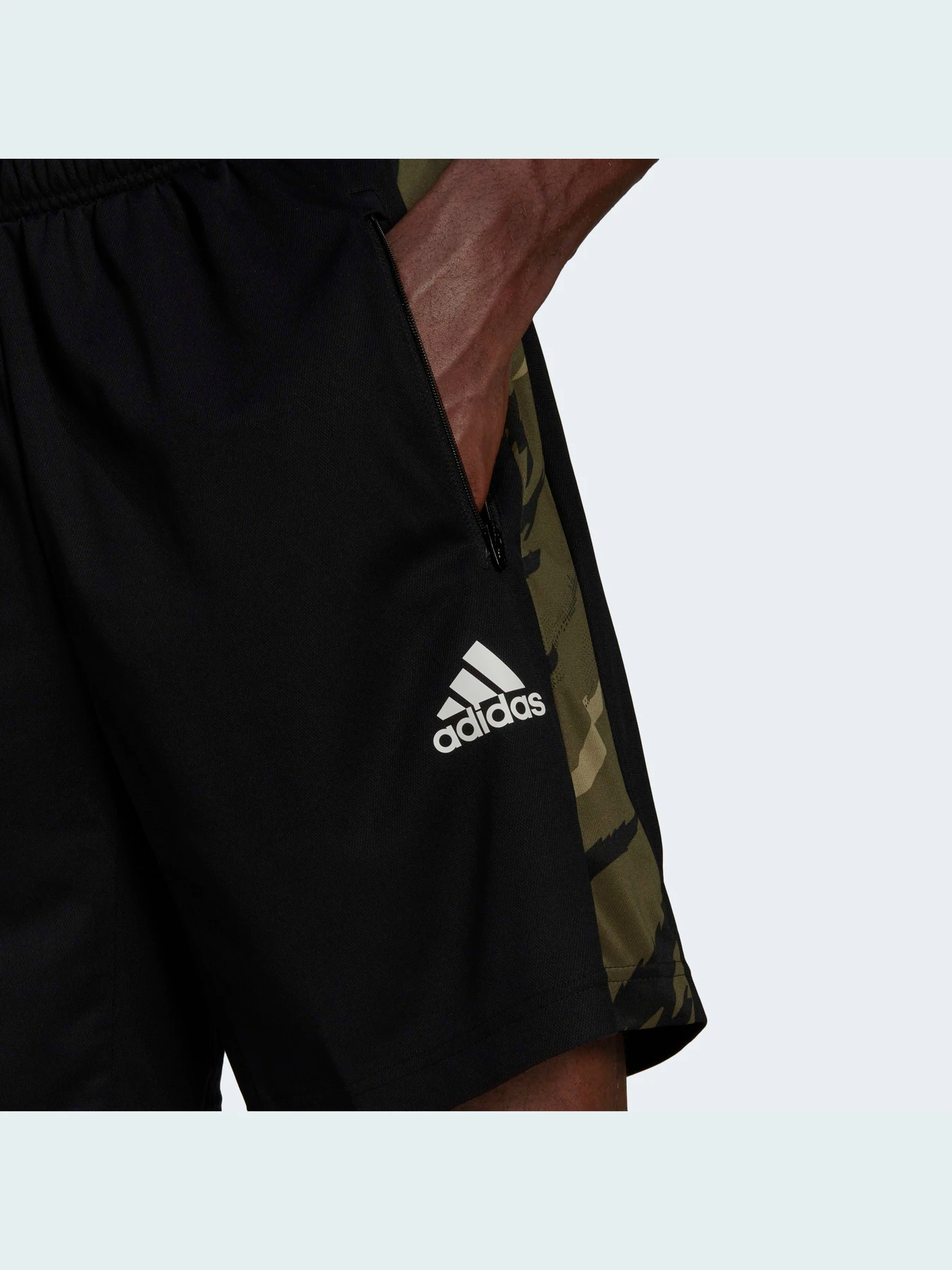 Шорты Adidas модель HD4320 Фото