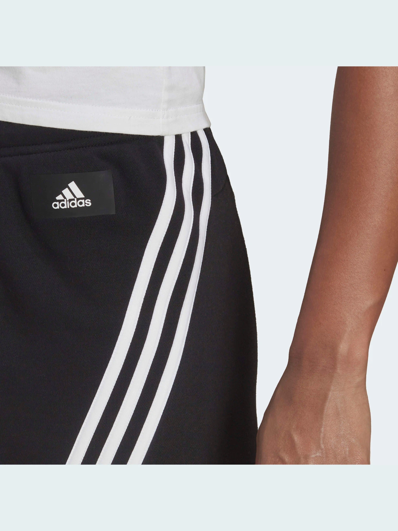 Шорти Adidas 3 Stripes модель H57305 Фото