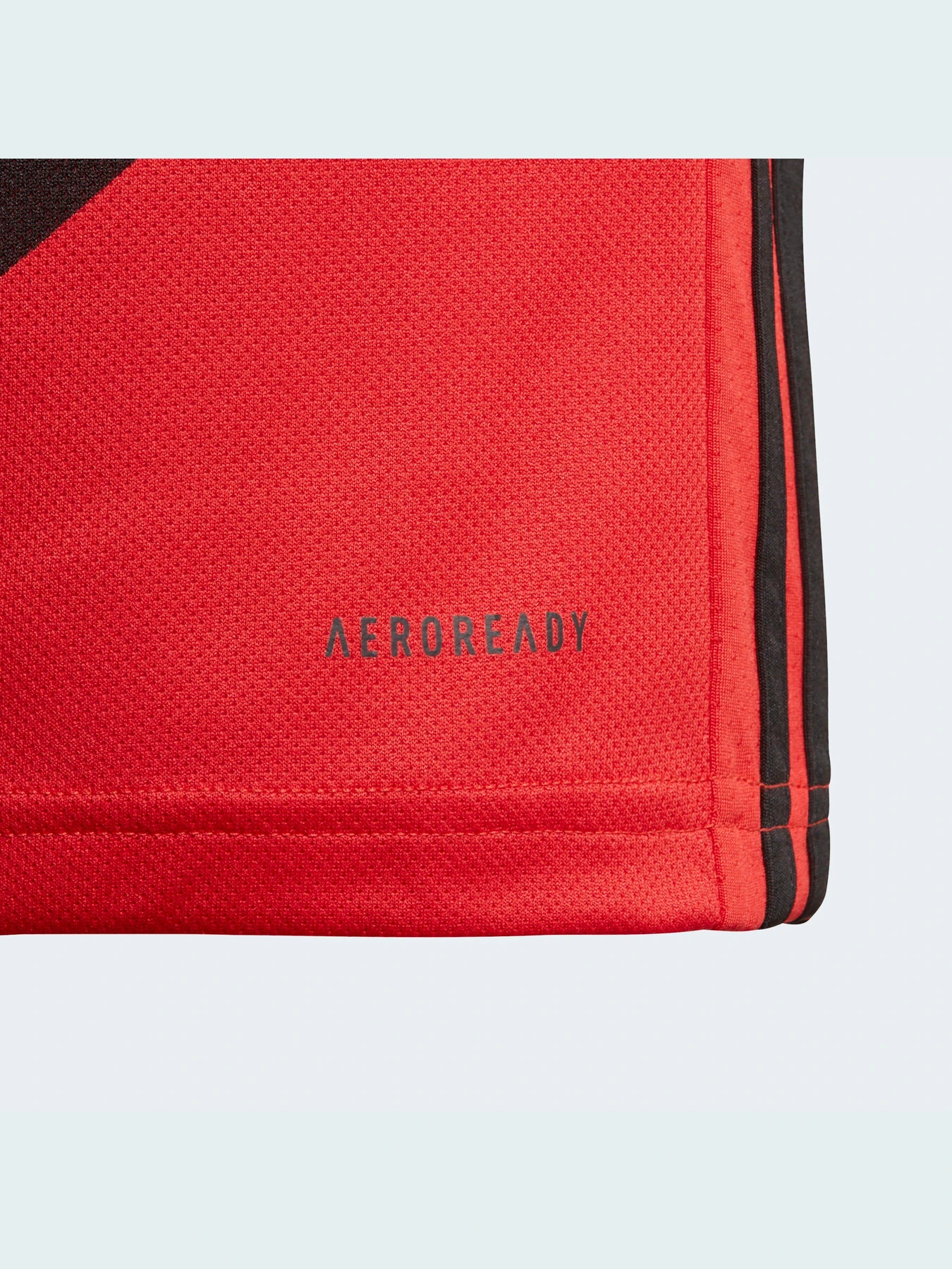 Футболки і поло Adidas модель EJ8551 Футболки і поло Adidas модель EJ8551 Фото