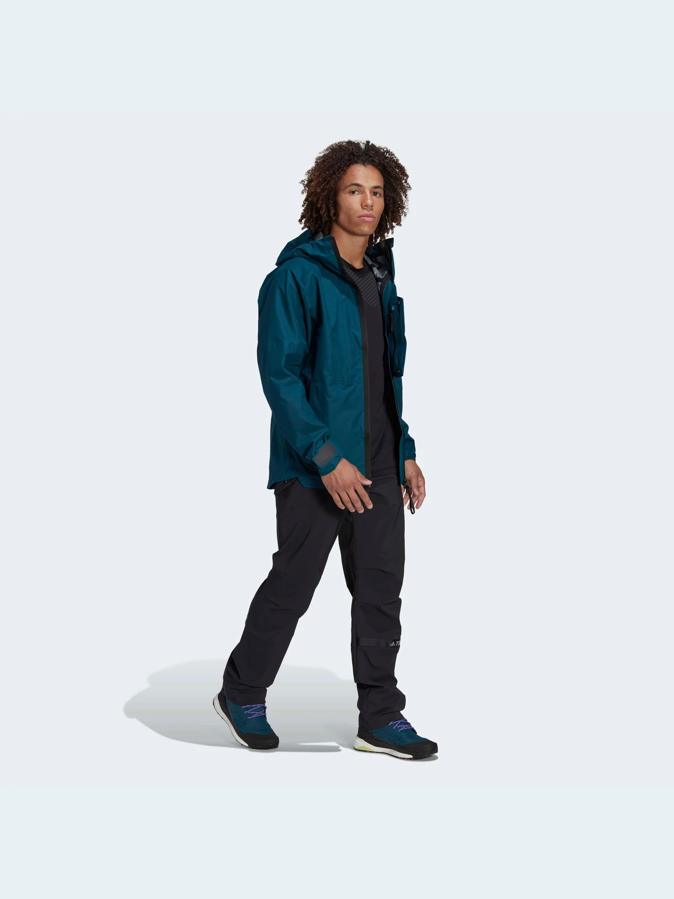 Куртки и дубленки Adidas модель HB4064 Куртки и дубленки Adidas модель HB4064 Фото