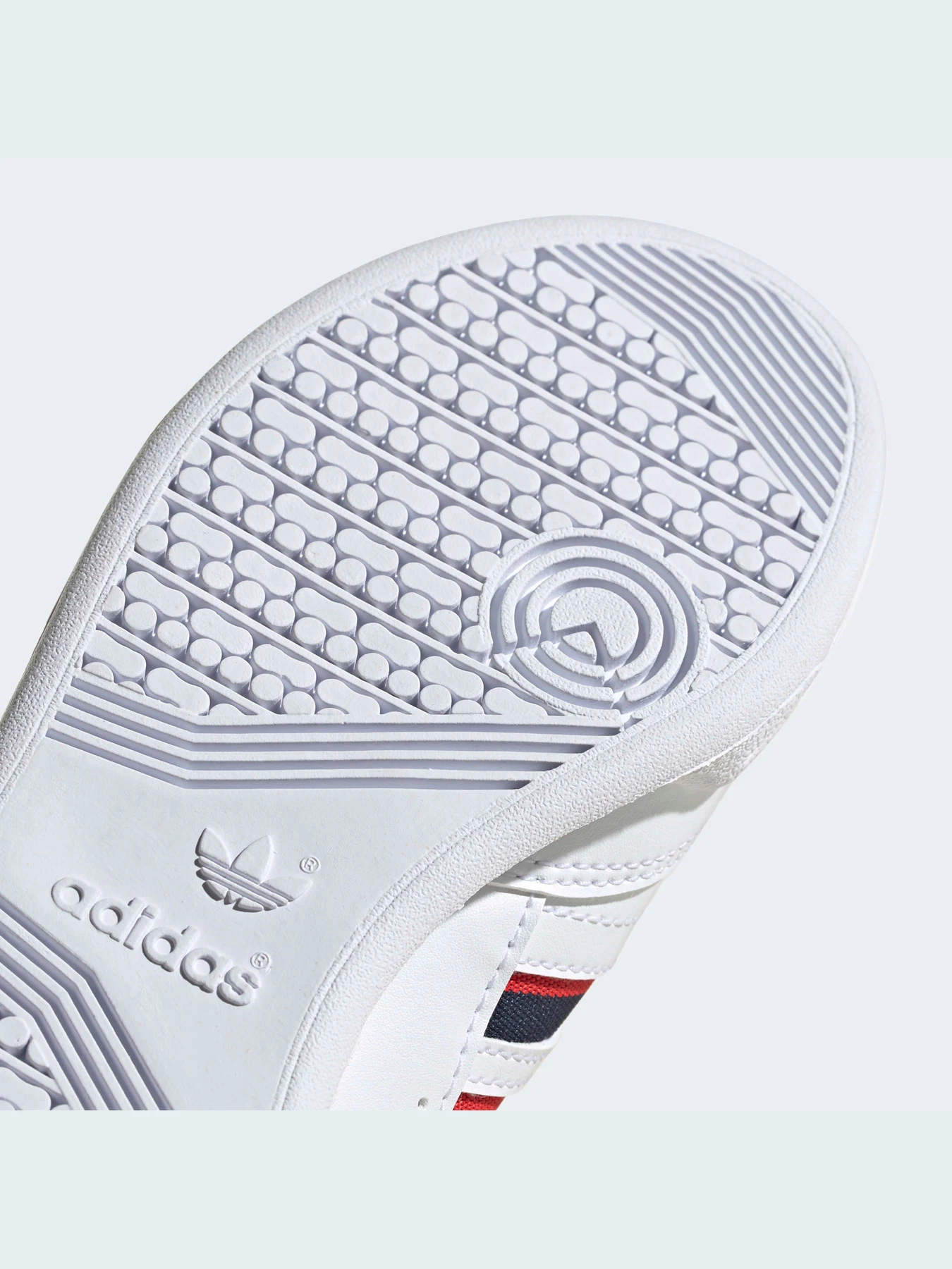 Кроссовки Adidas Continental80 модель S42611 Кроссовки Adidas Continental80 модель S42611 Фото