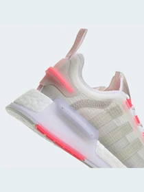 Кроссовки Adidas NMD модель GX5690 Фото